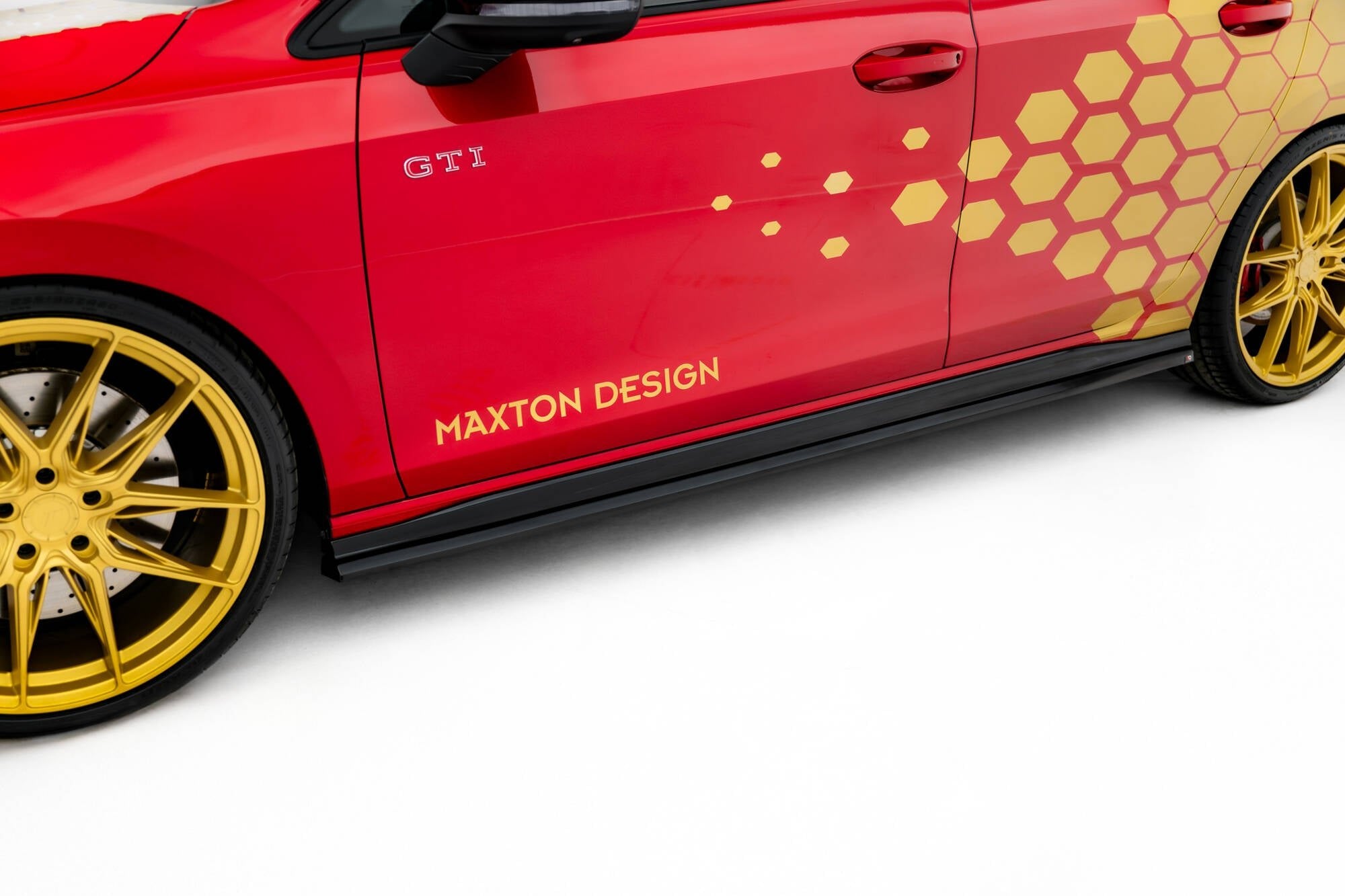 Maxton Design - Seitenschweller V2 Ansatz für VW Golf GTI Clubsport Mk8 Facelift - Aerowerk.