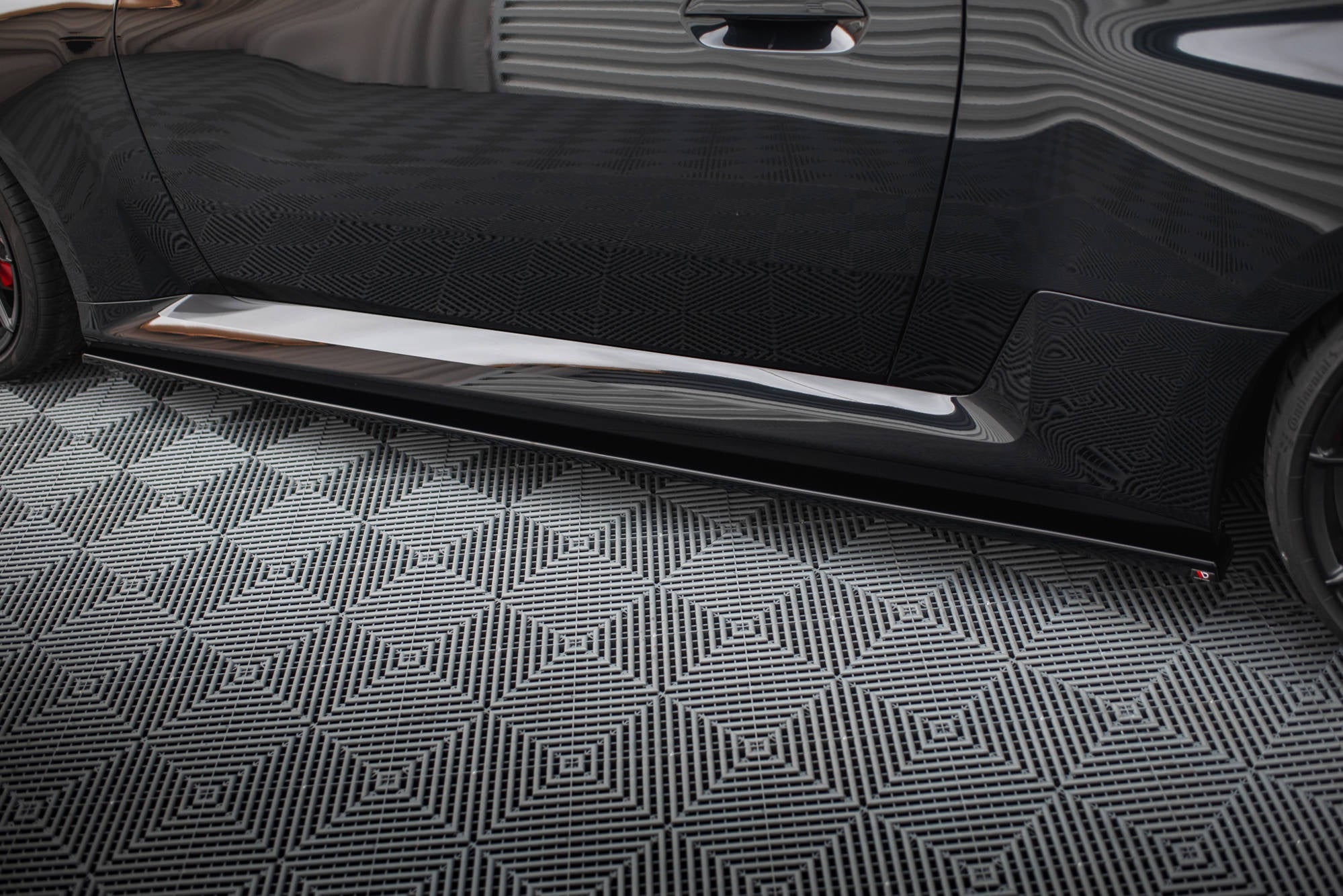 Maxton Design - Seitenschweller V.3 Ansatz für BMW M2 G87 - Aerowerk.