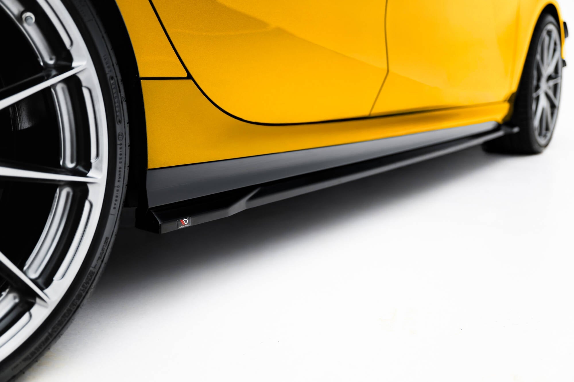 Maxton Design - Seitenschweller V.3 Ansatz für für BMW 1er M - Paket F70 - Aerowerk.