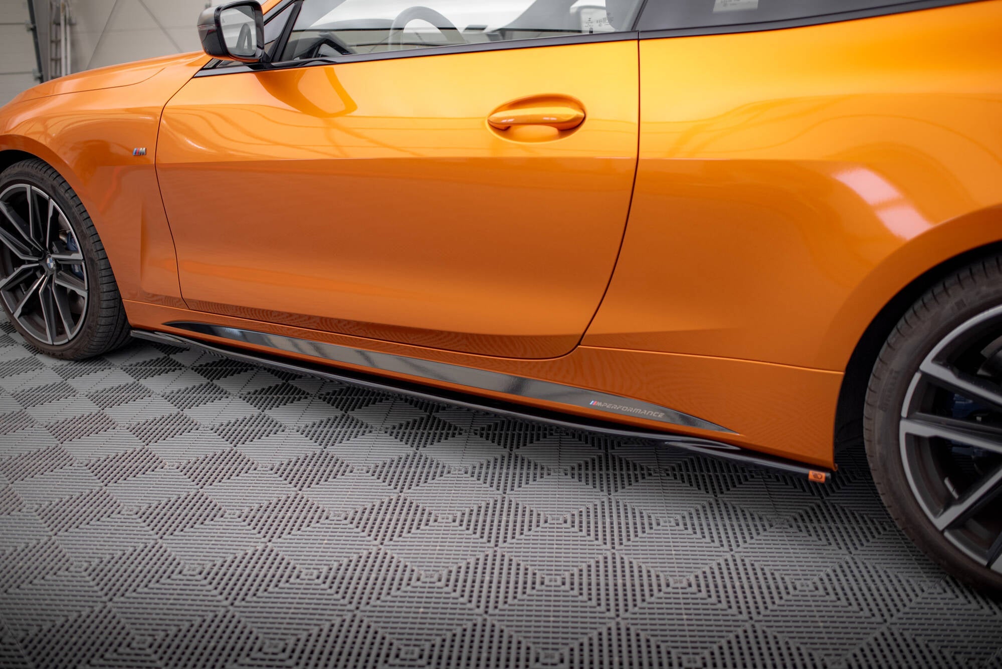 Maxton Design - Seitenschweller V3 Ansatz für für BMW 4er M - Paket / M440i G22 / G23 / G22 Facelift / G23 Facelift - Aerowerk.