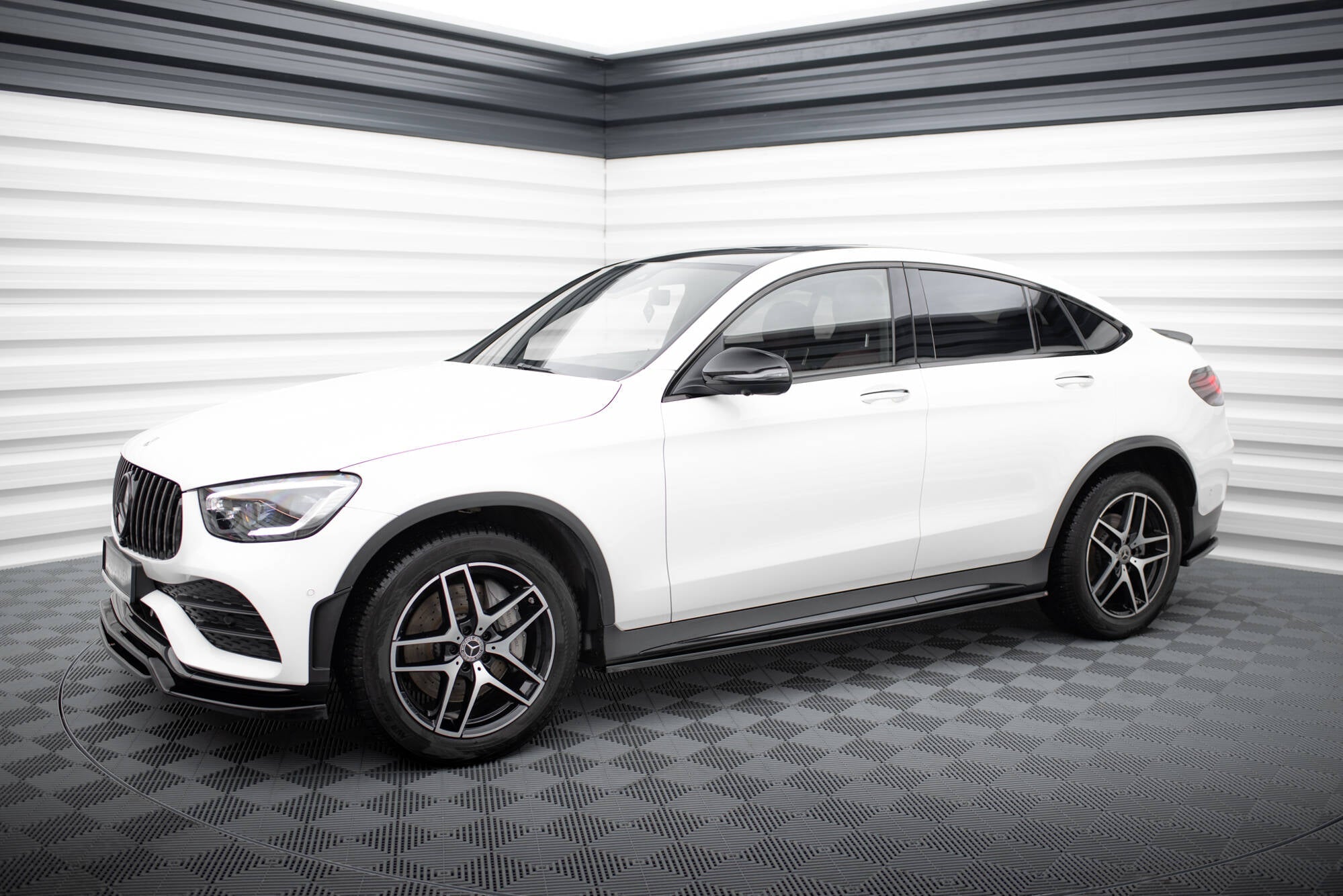 Maxton Design - Seitenschweller V3 Ansatz für für Mercedes - Benz GLC Coupe AMG - Line C253 - Aerowerk.