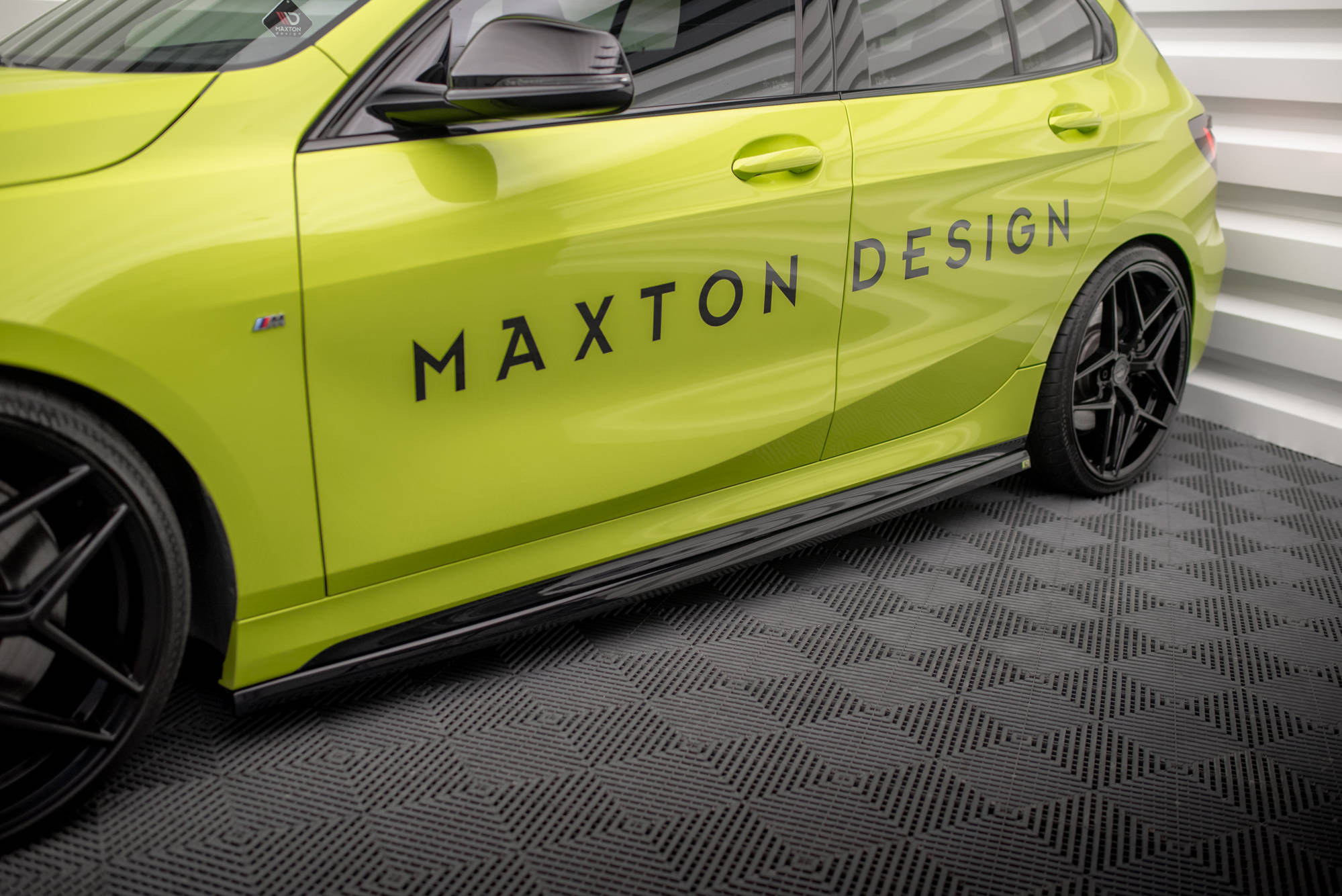 Maxton Design - Seitenschweller V.4 Ansatz für BMW 1er M - Paket/ M135i / 128ti F40 - Aerowerk.