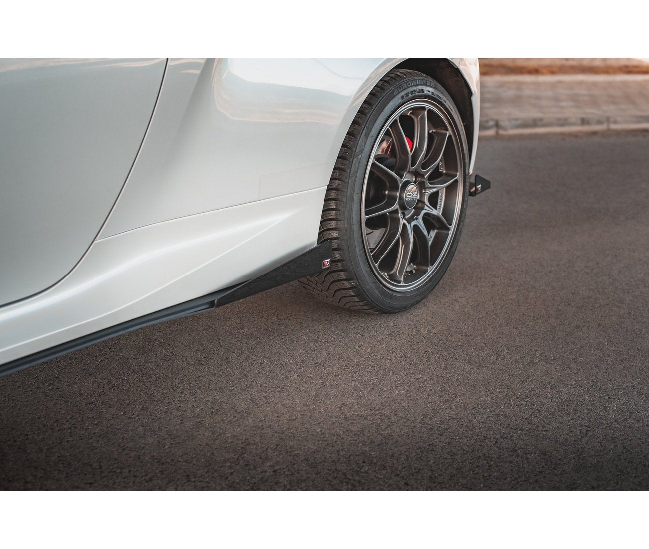 Seitliche Flaps Wings für Toyota GR Yaris - Aerowerk.