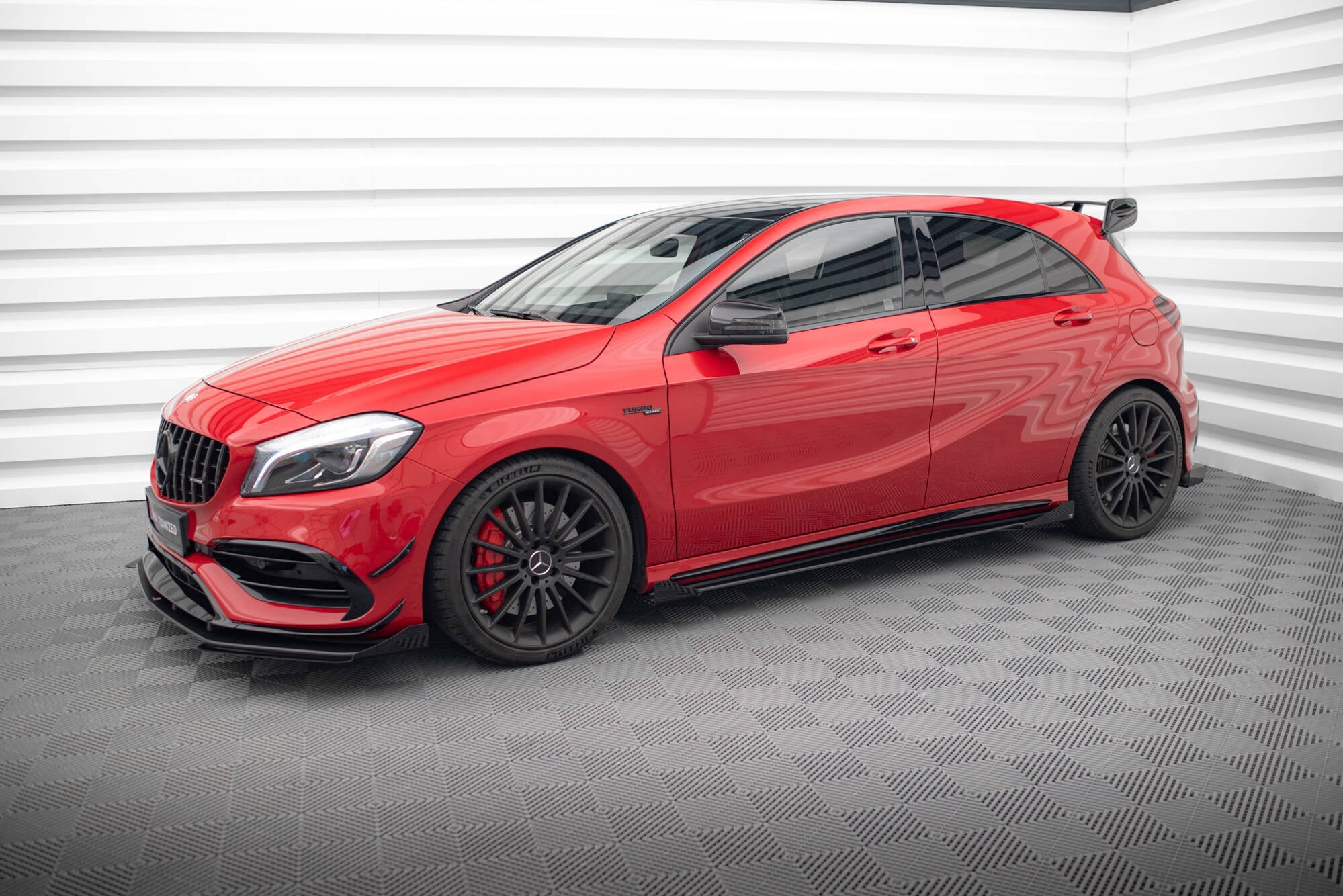 Maxton Design - Side Flaps für Mercedes - Benz A 45 AMG W176 Facelift - Aerowerk.