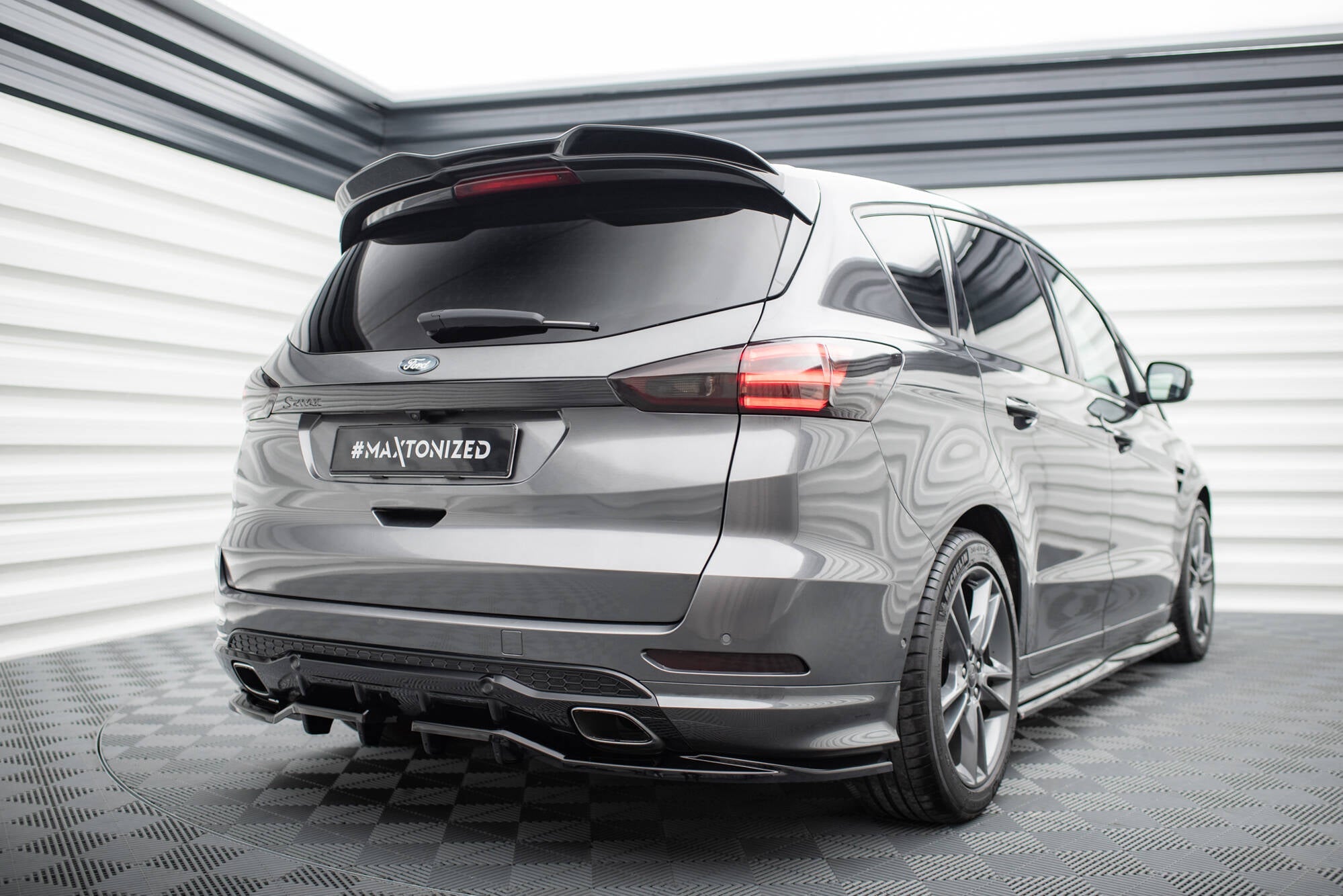 Maxton Design - Spoiler 3D für Ford S - Max ST - Line Mk2 Facelift - Aerowerk.