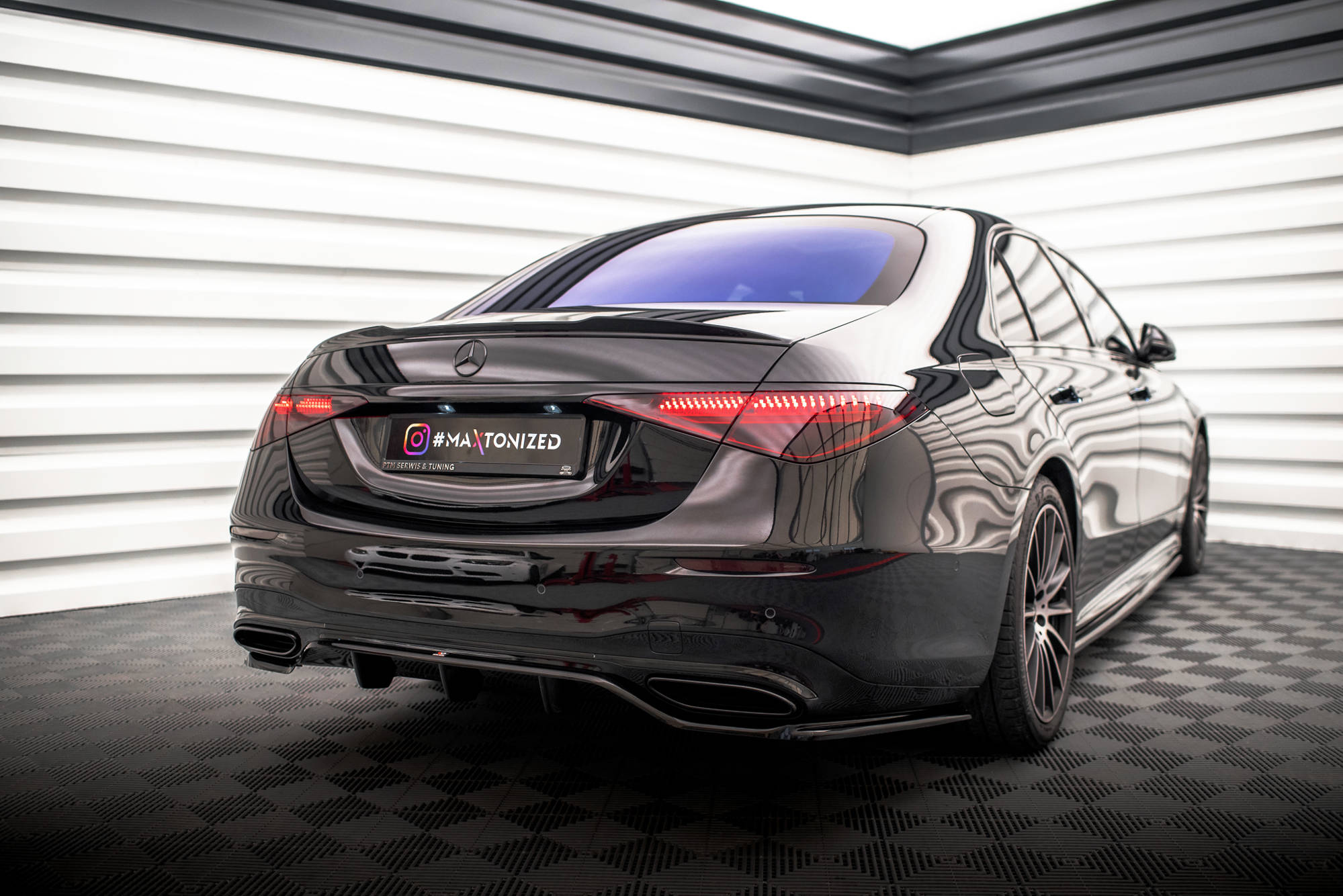 Maxton Design - Spoiler 3D für Mercedes - Benz S AMG - Line W223 - Aerowerk.