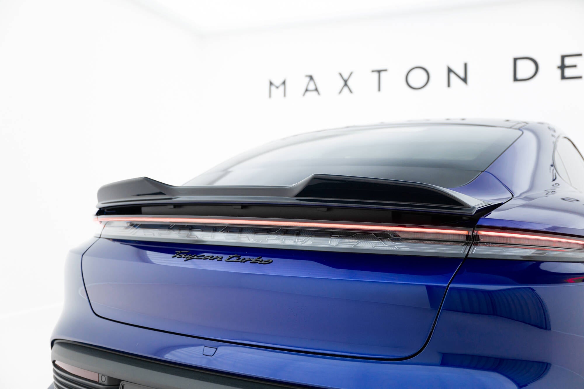 Maxton Design - Spoiler 3D für Porsche Taycan Turbo S Mk1 - Aerowerk.