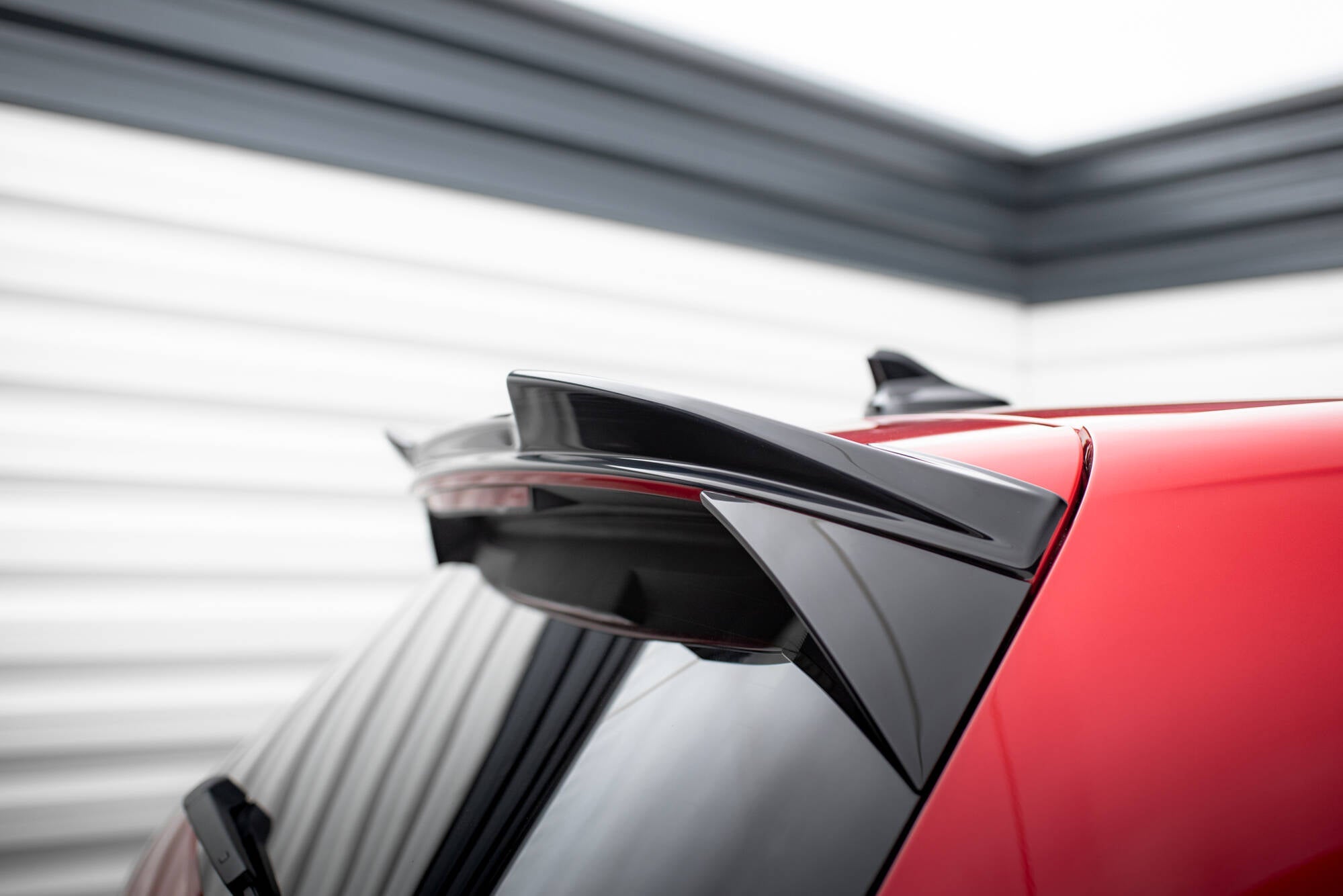 Maxton Design - Spoiler 3D für VW Golf GTI / GTE / GTD / R - Line / R Mk8 - Aerowerk.
