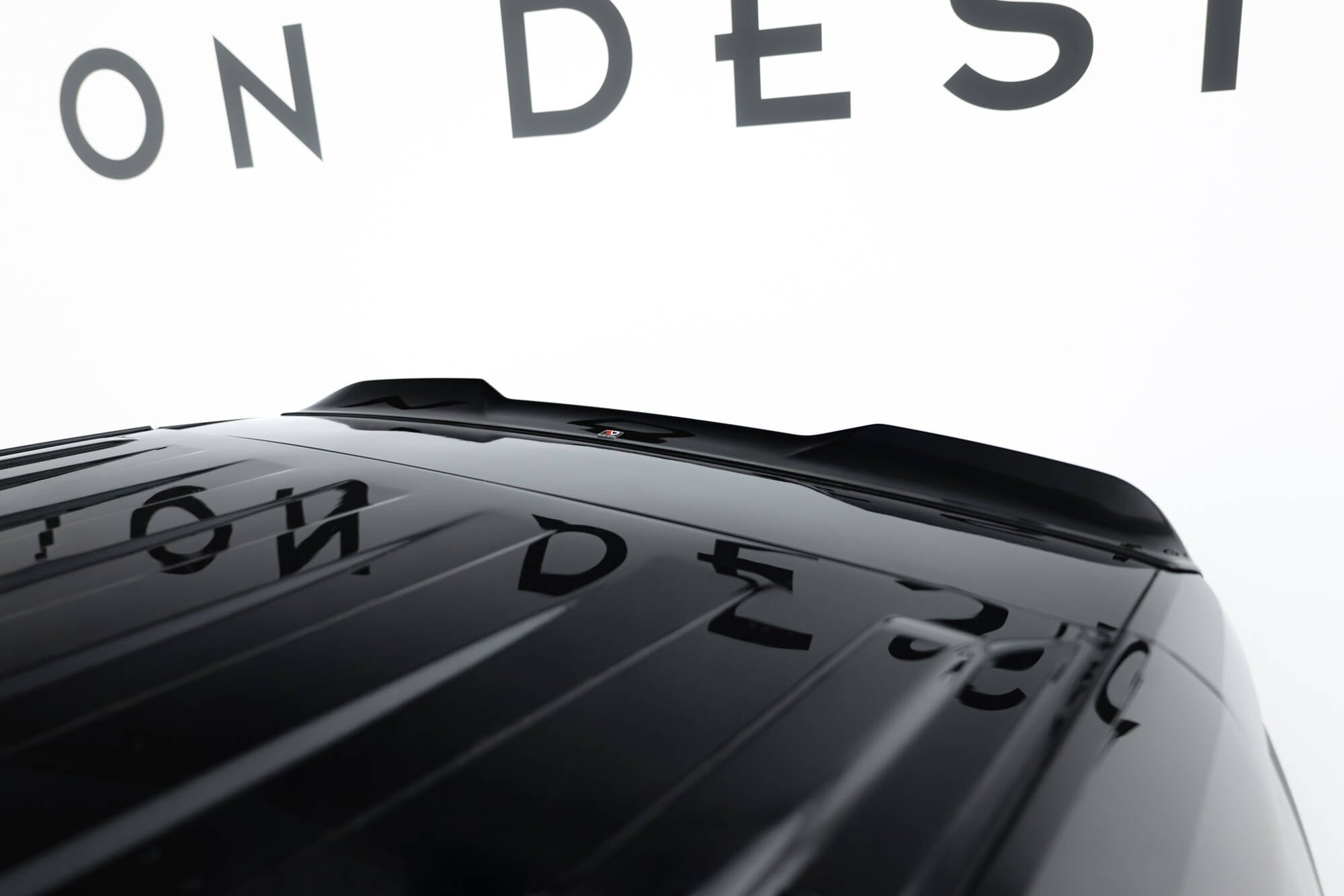 Maxton Design - Spoiler 3D für VW Multivan Long T7 - Aerowerk.