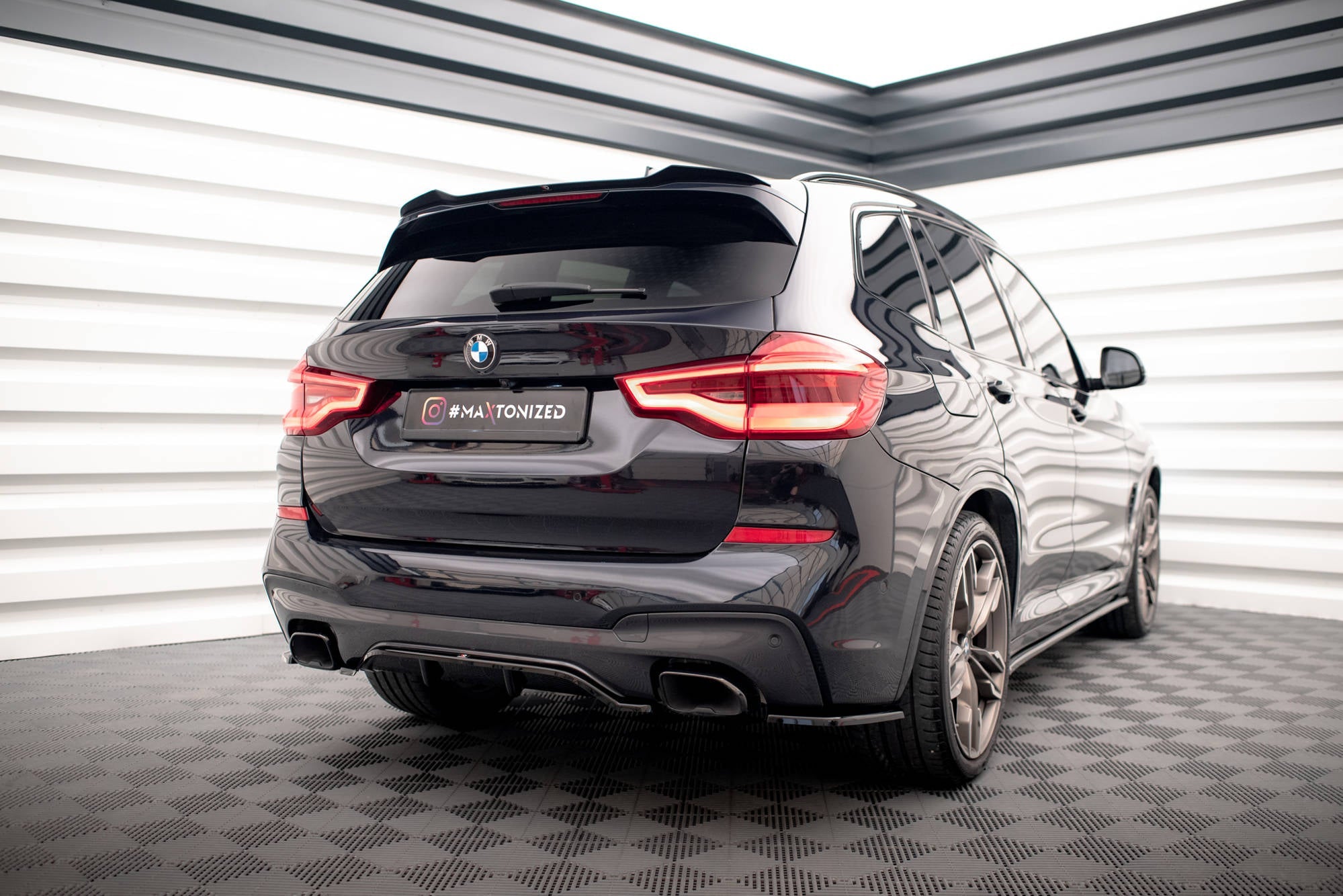 Maxton Design - Spoiler Abrisskante für BMW X3 M40d / M40i / M - Paket G01 / iX3 G08 Facelift - Aerowerk.