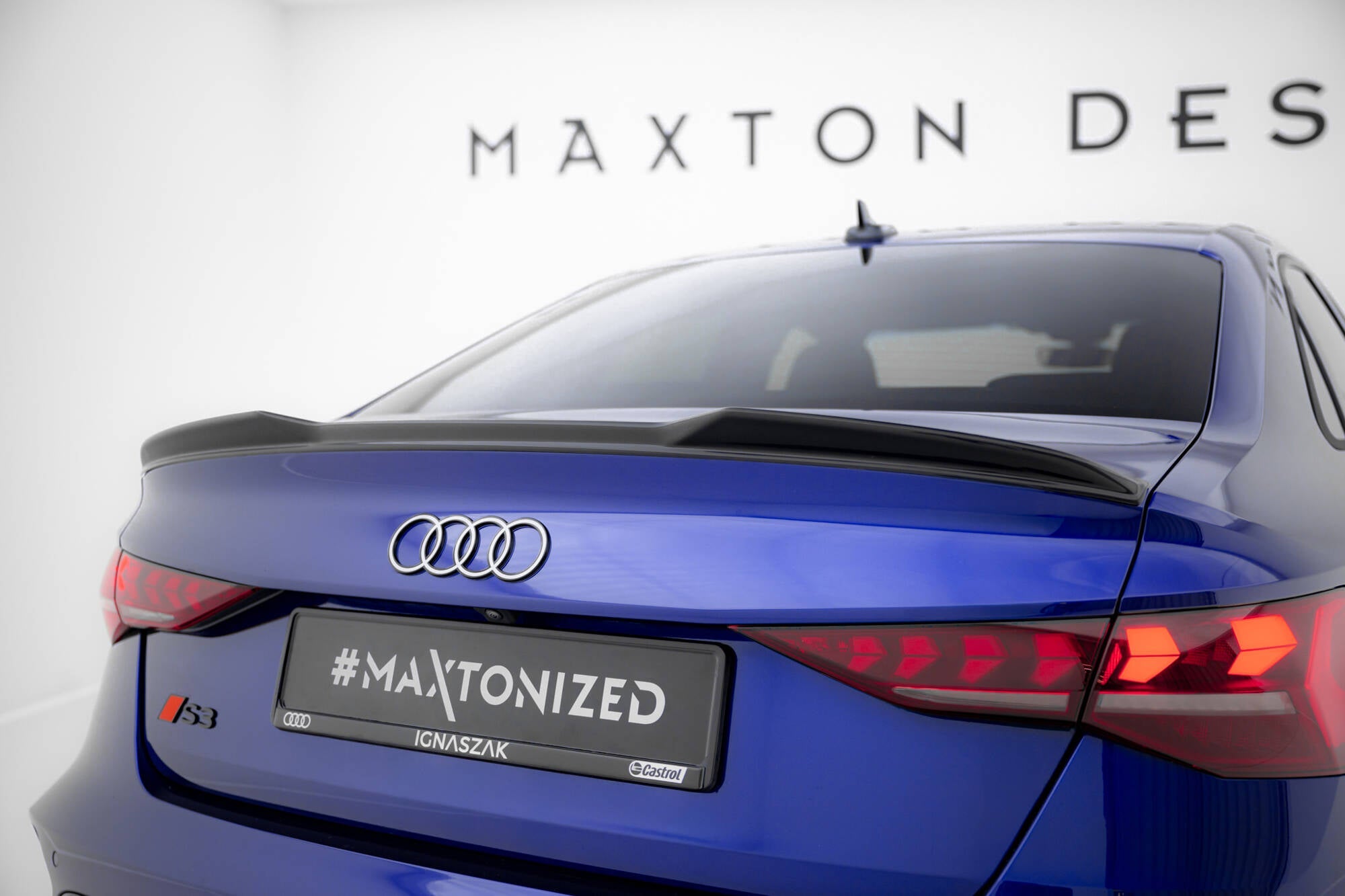 Maxton Design - Spoiler CAP 3D für Audi RS3 Limousine 8Y Facelift - Aerowerk.