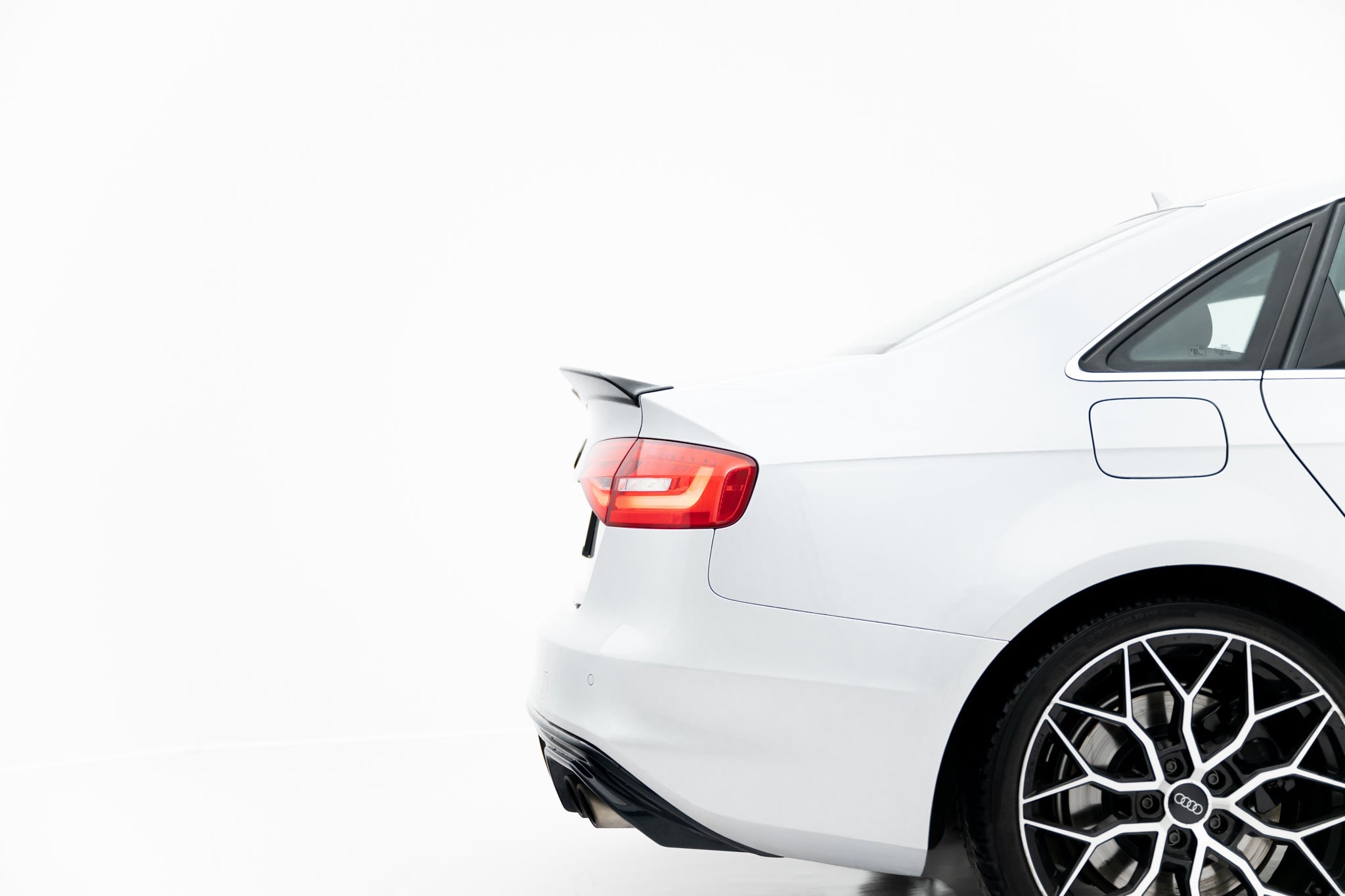 Maxton Design - Spoiler CAP 3D für Audi S4 Limousine B8 Facelift - Aerowerk.