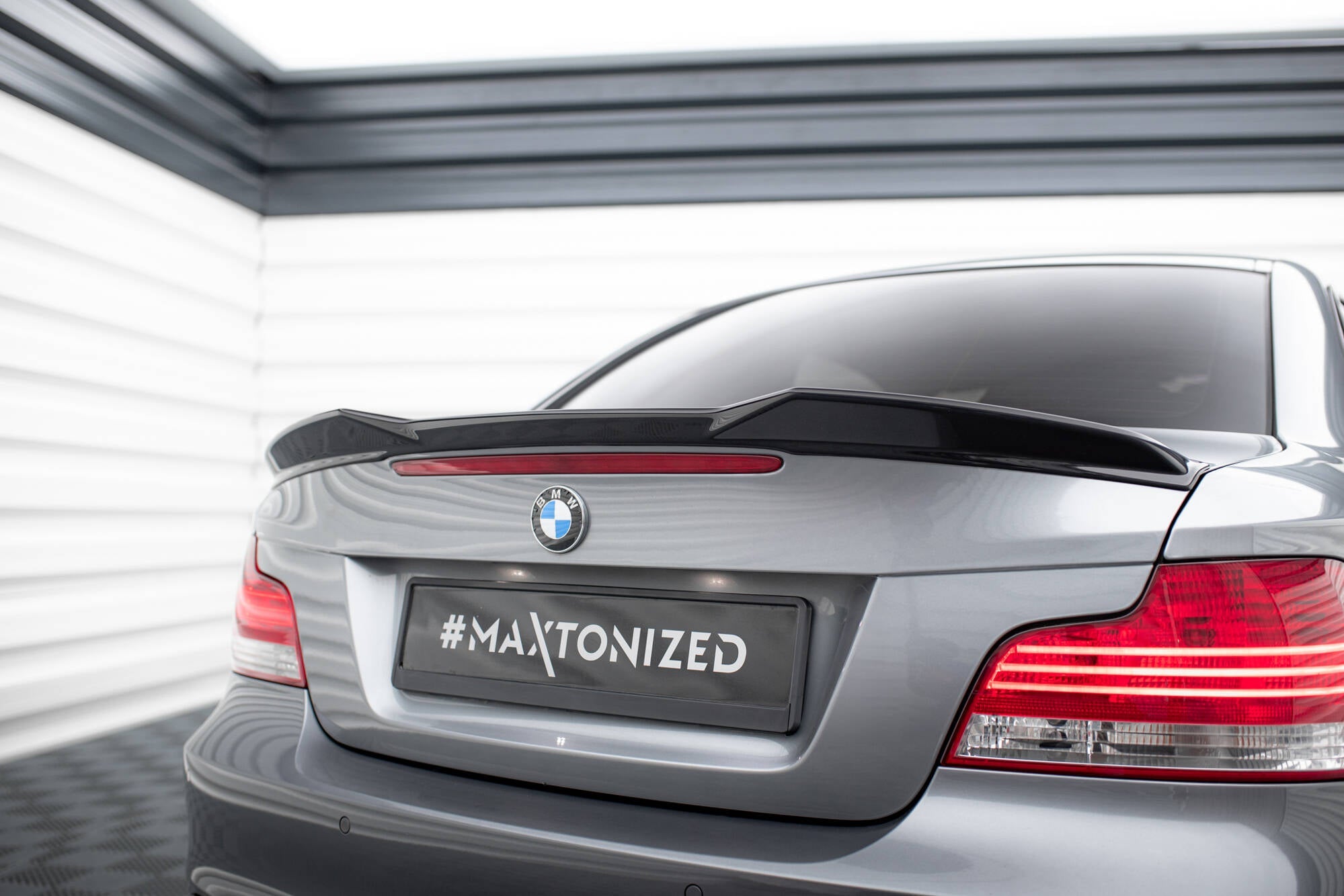 Maxton Design - Spoiler CAP 3D für BMW 1er M - Paket E82 - Aerowerk.