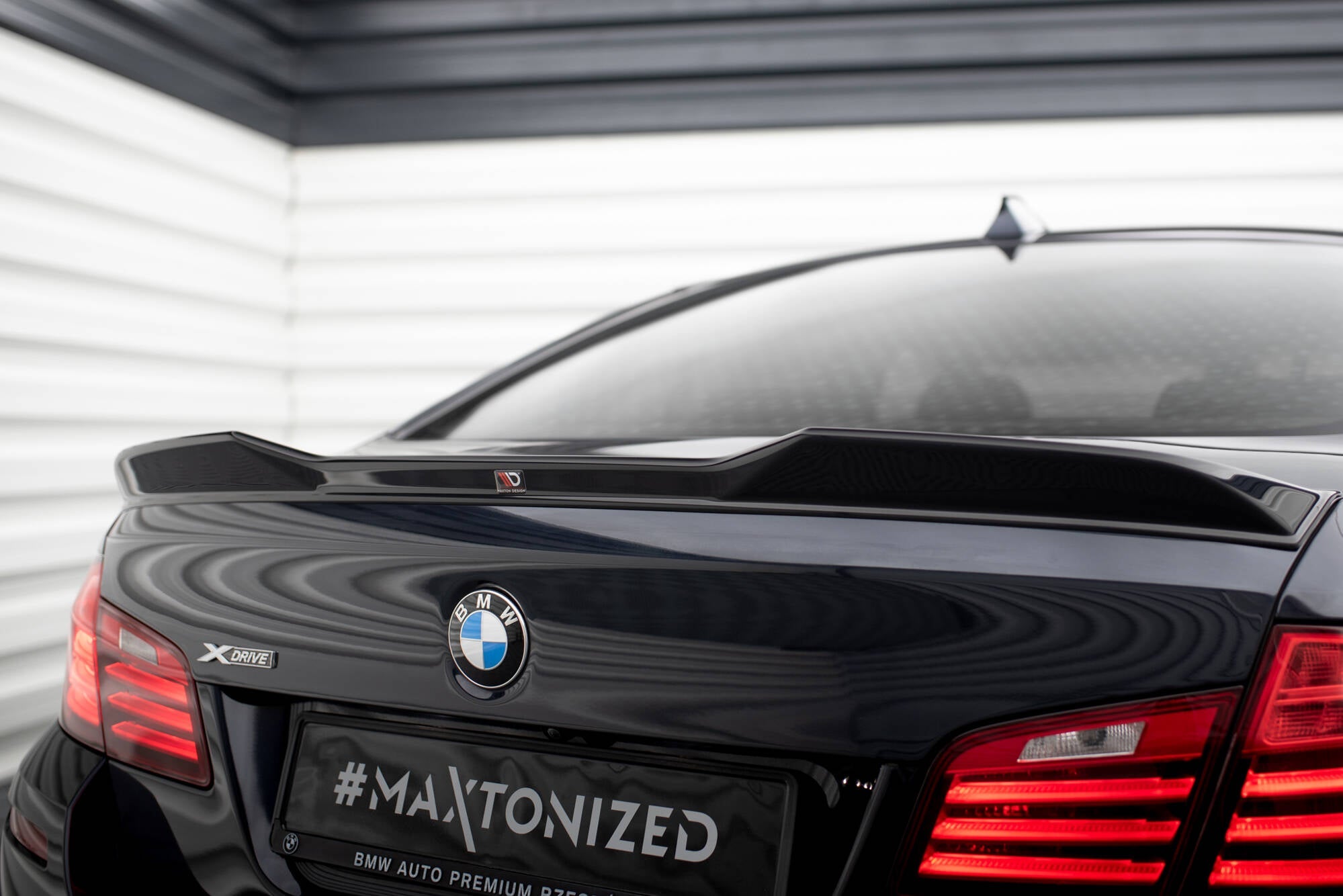 Maxton Design - Spoiler CAP 3D für BMW 5er M - Paket F10 - Aerowerk.