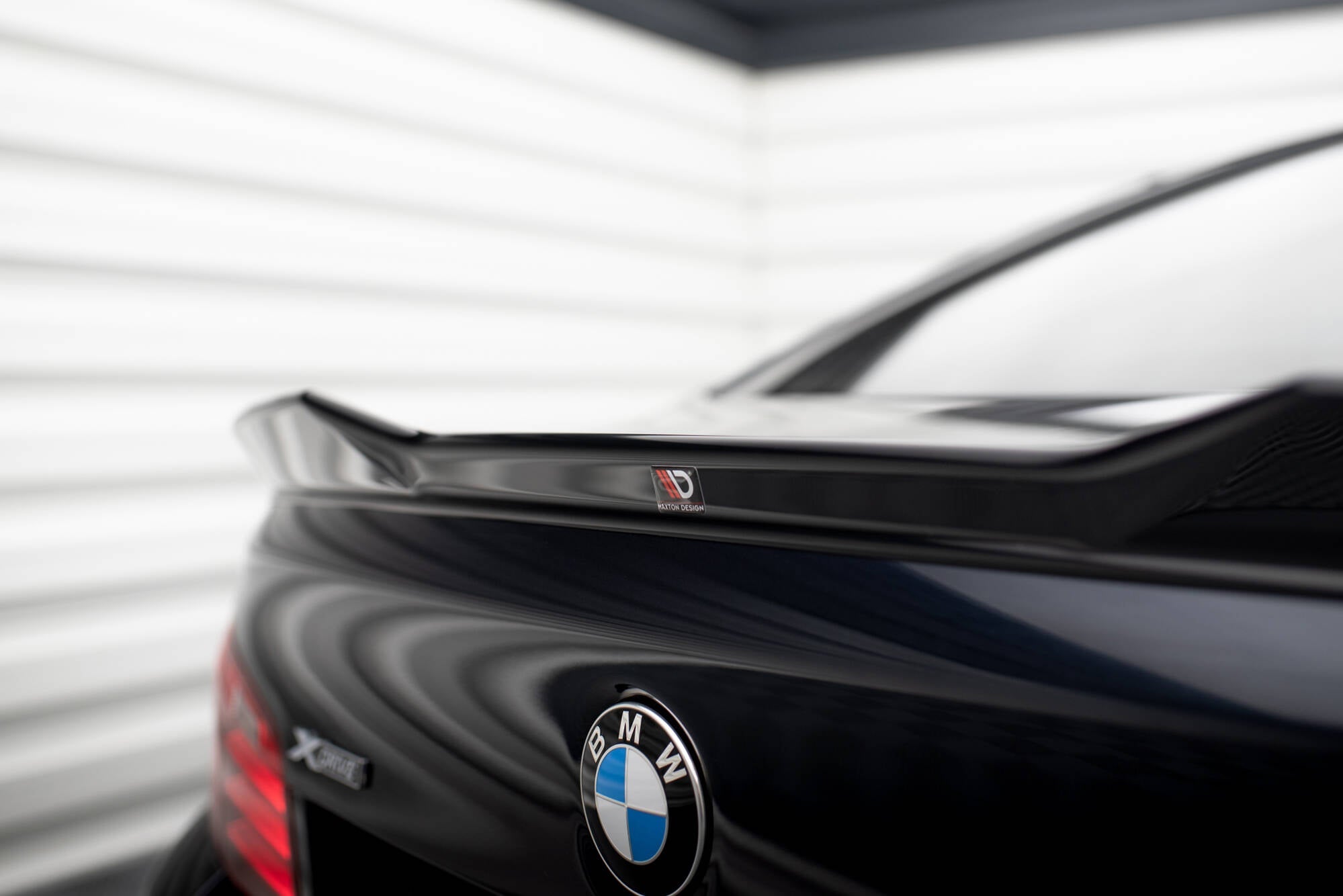 Maxton Design - Spoiler CAP 3D für BMW 5er M - Paket F10 - Aerowerk.