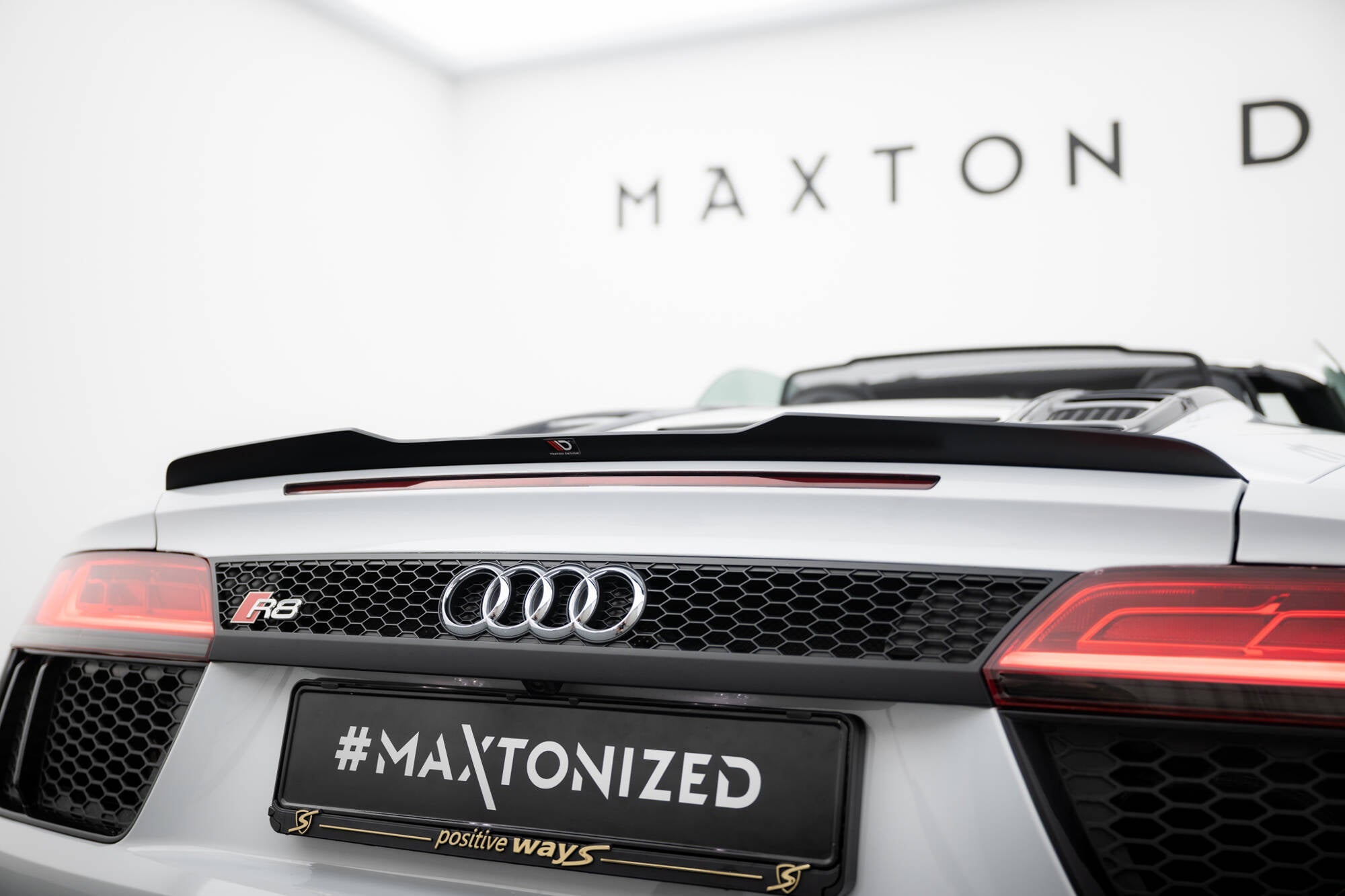 Maxton Design - Spoiler CAP für Audi R8 Spyder Mk2 - Aerowerk.