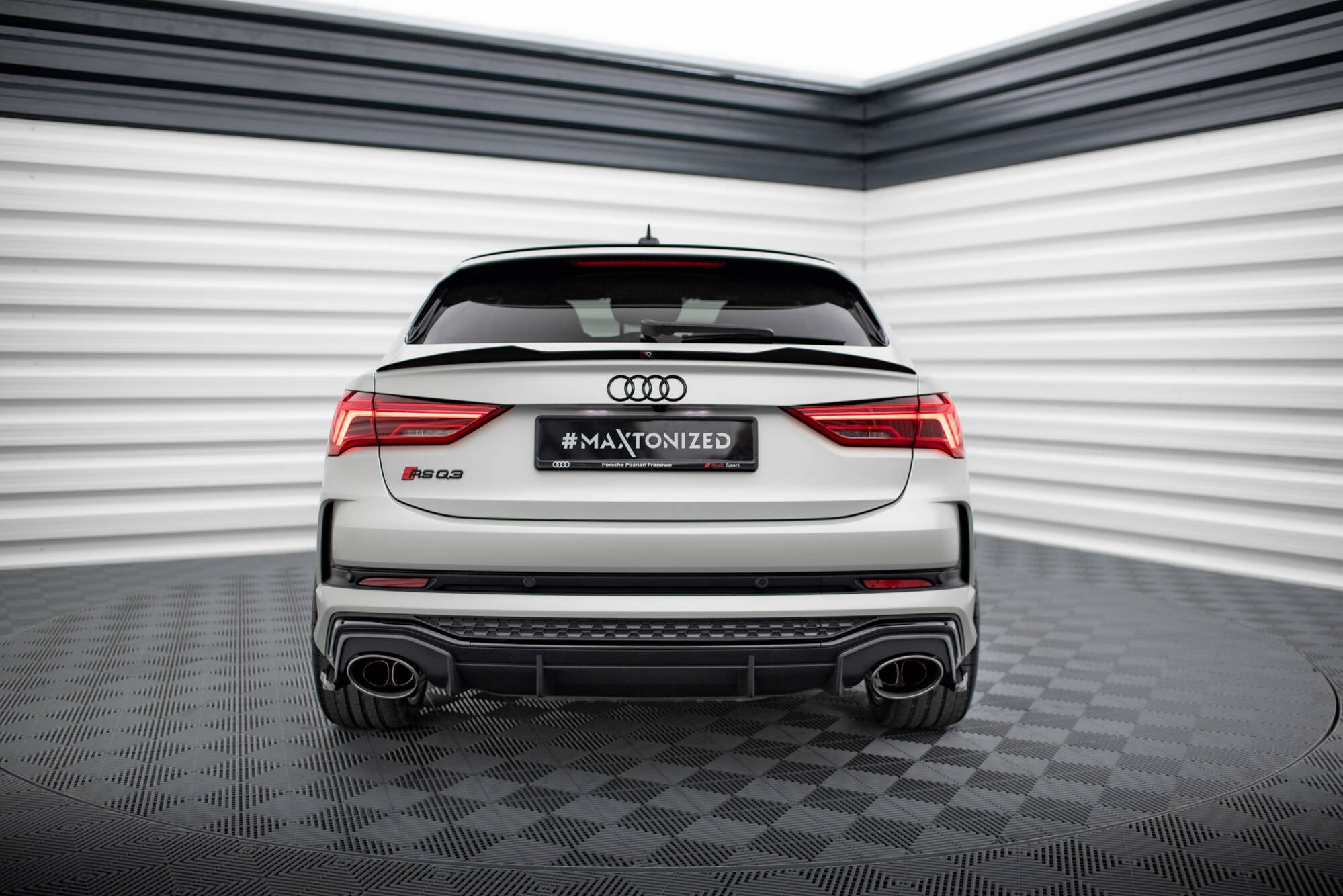 Maxton Design - Spoiler CAP für Audi RSQ3 / Q3 S - Line Sportback F3 - Aerowerk.