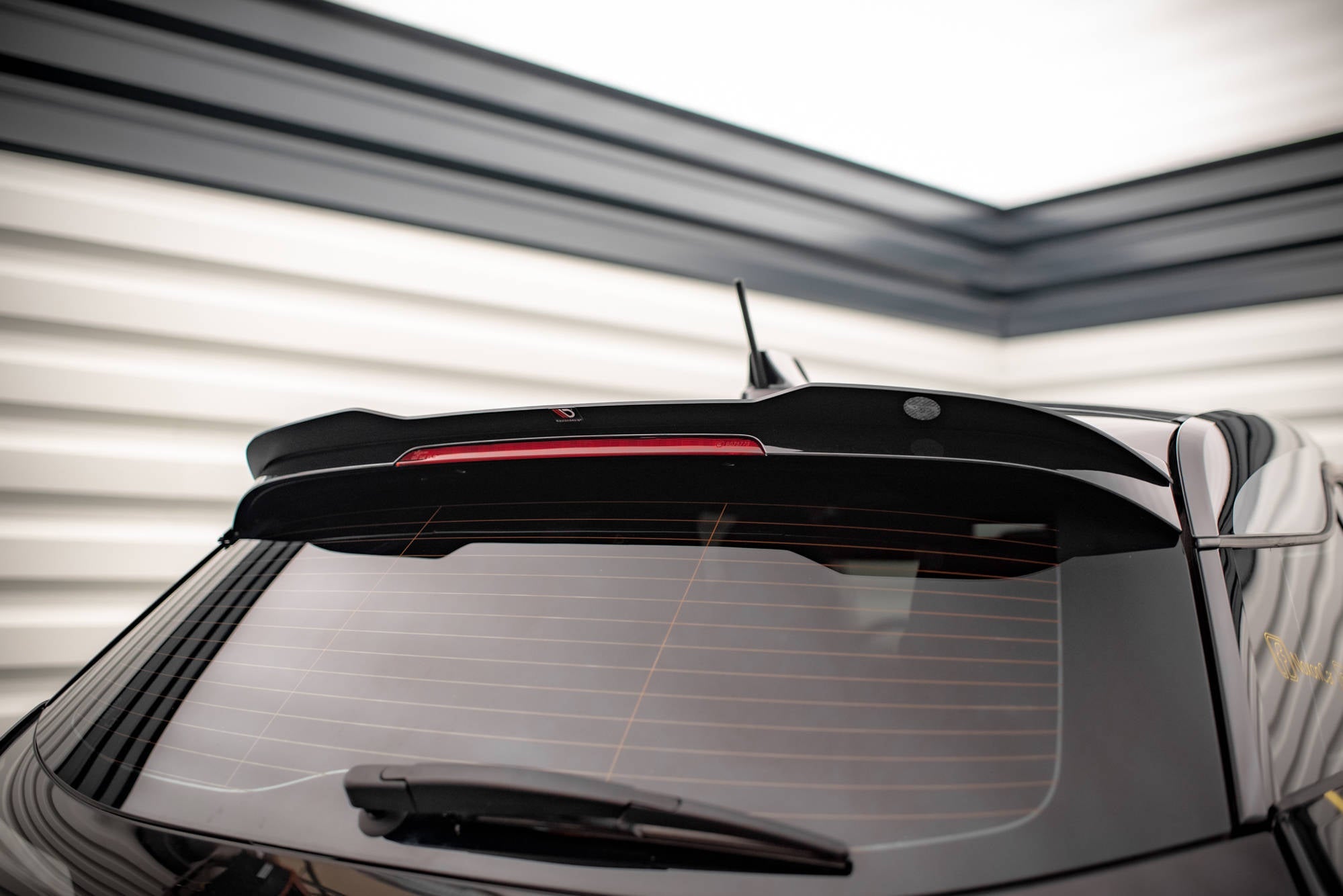 Maxton Design - Spoiler CAP für BMW i3 S Mk1 Facelift - Aerowerk.