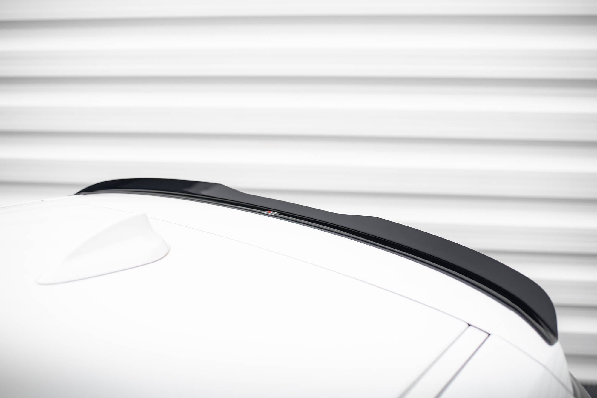 Maxton Design - Spoiler CAP V.1 für BMW 1er M - Paket / M140i / Standard F20 - Aerowerk.