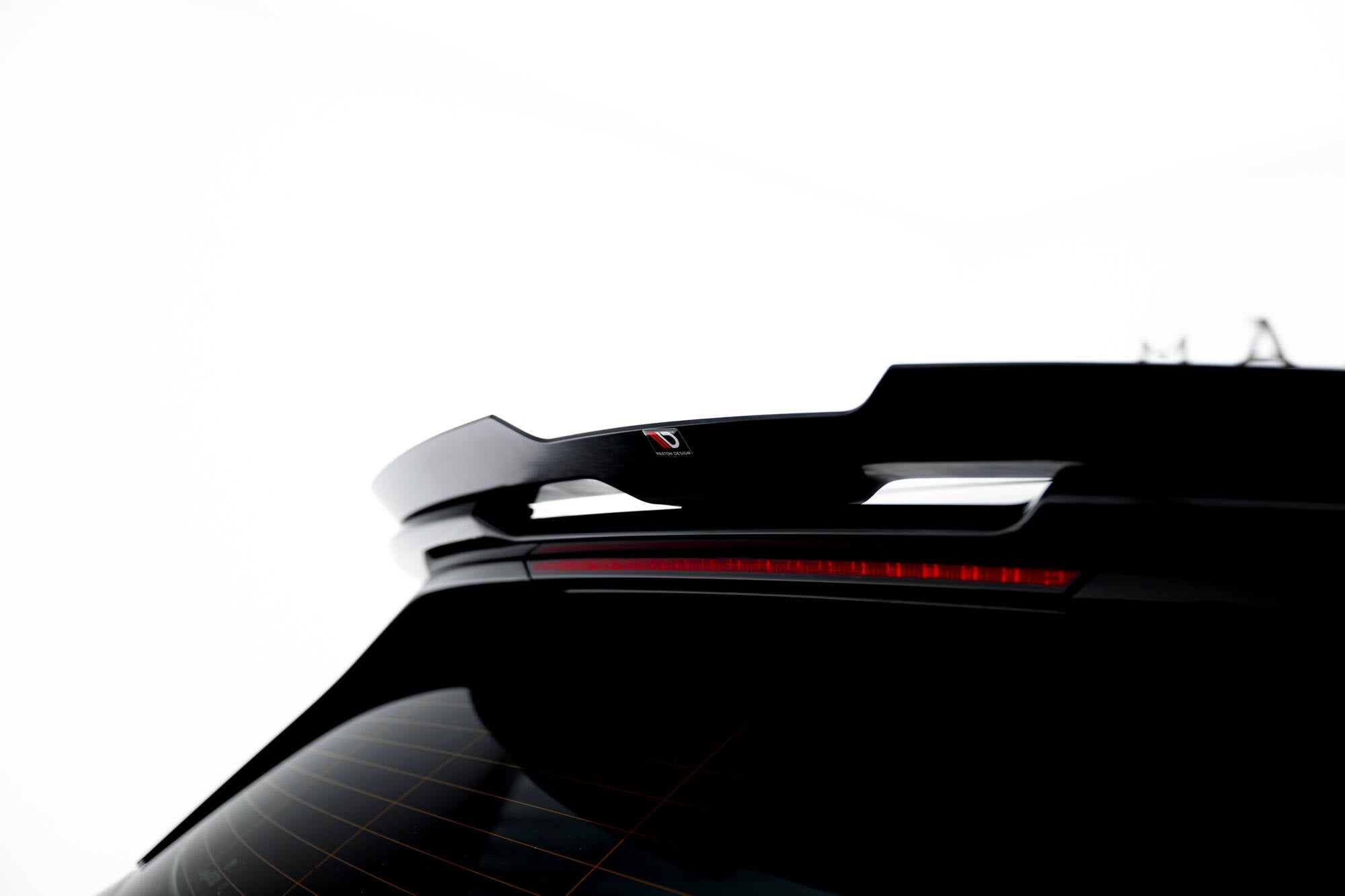 Maxton Design - Spoiler CAP V.3 für BMW 1er M - Paket F70 - Aerowerk.