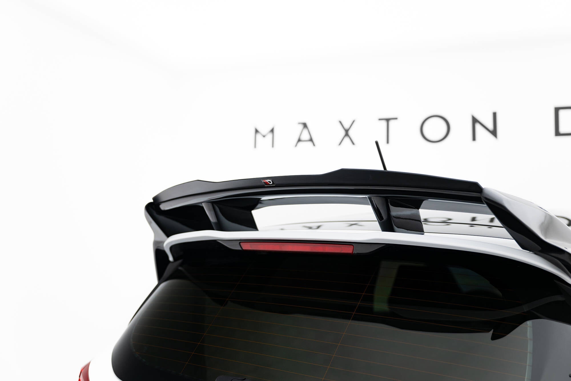Maxton Design - Spoiler für Ford Fiesta ST / ST - Line Mk8 / Mk8 Facelift (Für Spoiler FO - FI - 8 - ST - FH1FP) - Aerowerk.