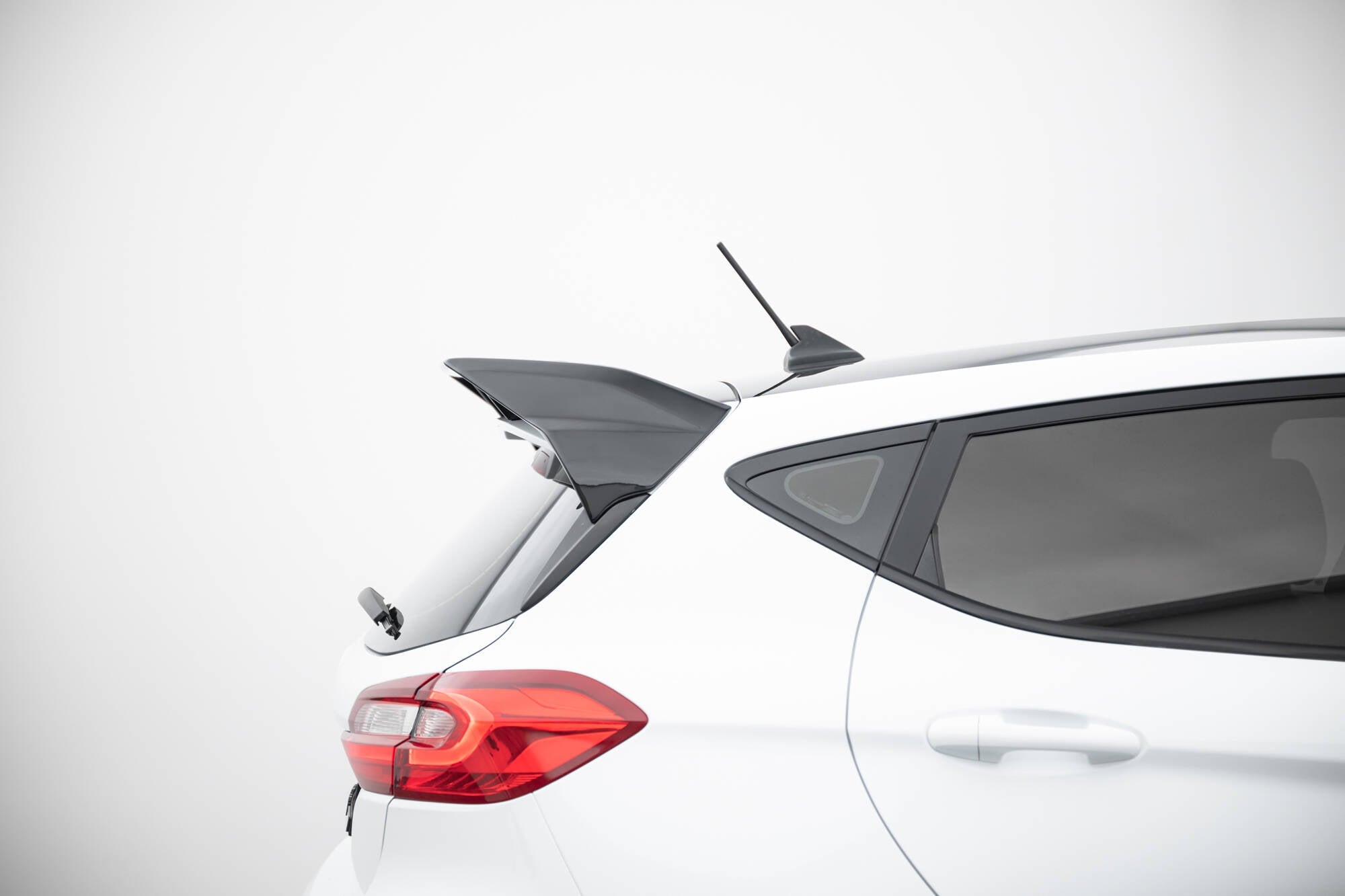 Maxton Design - Spoiler für Ford Fiesta Standard / ST - Line Mk8 - Aerowerk.