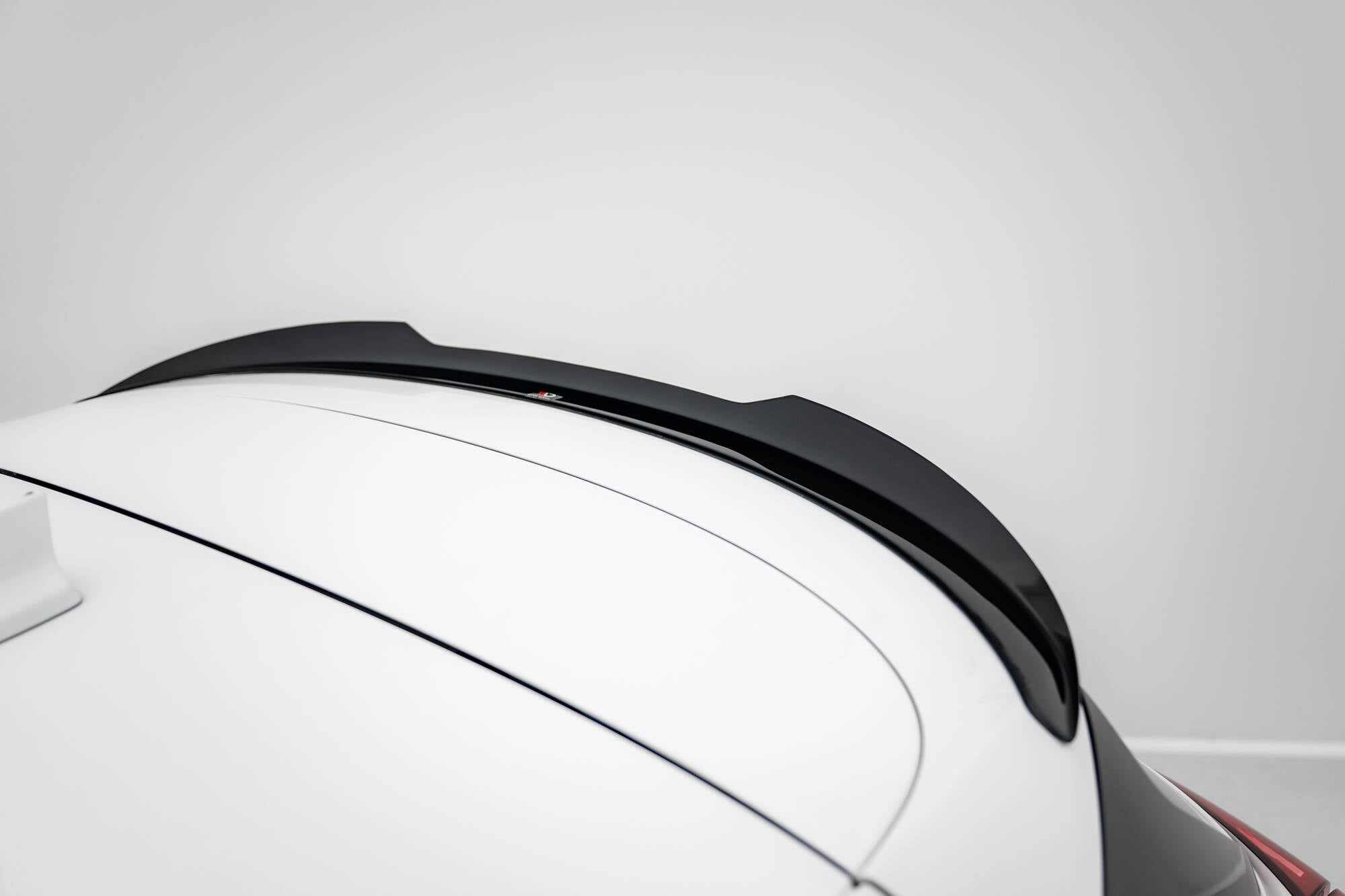 Maxton Design - Spoiler für Ford Focus Vignale Kombi Mk4 - Aerowerk.