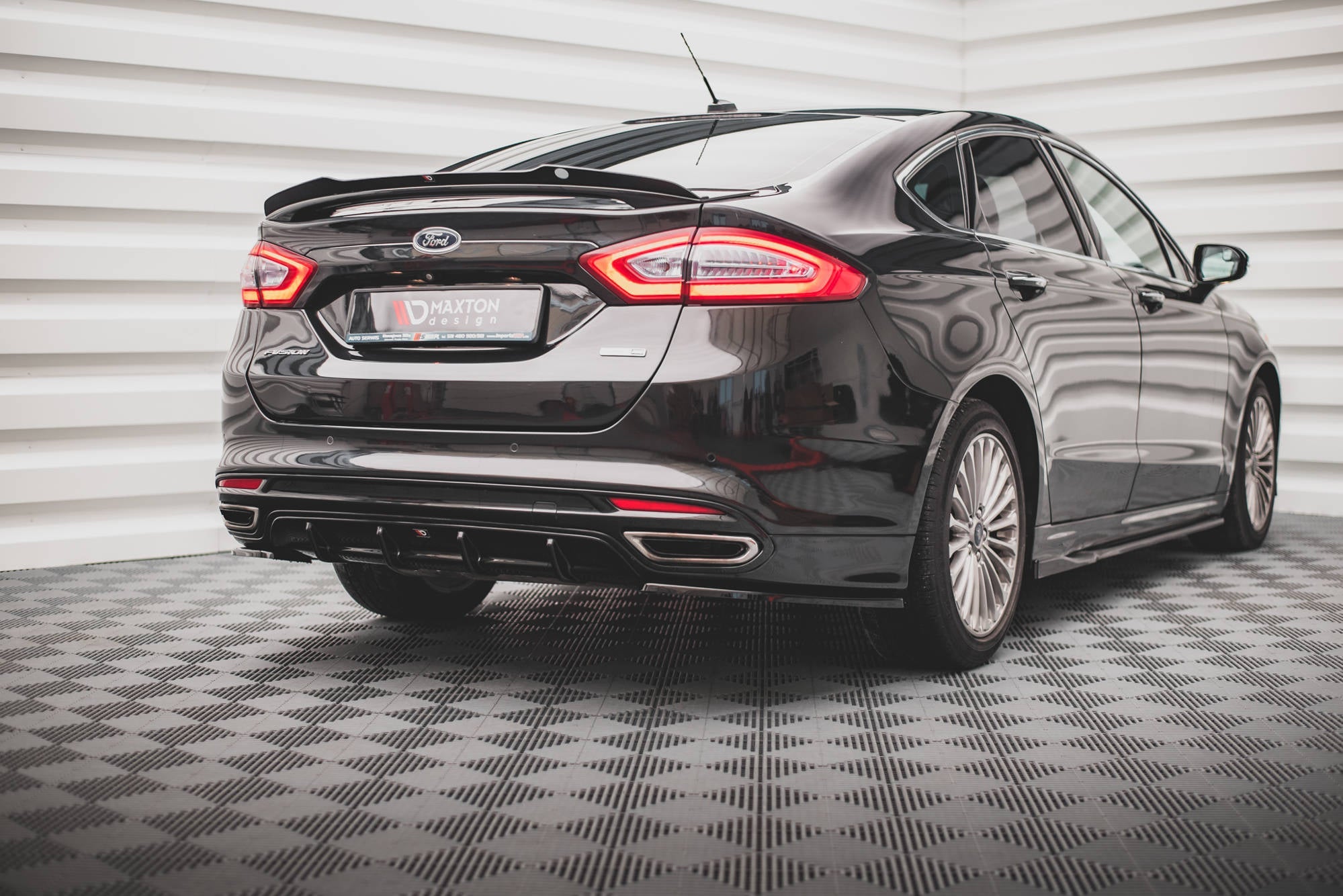 Maxton Design - Spoiler für Ford Mondeo Mk5 - Aerowerk.