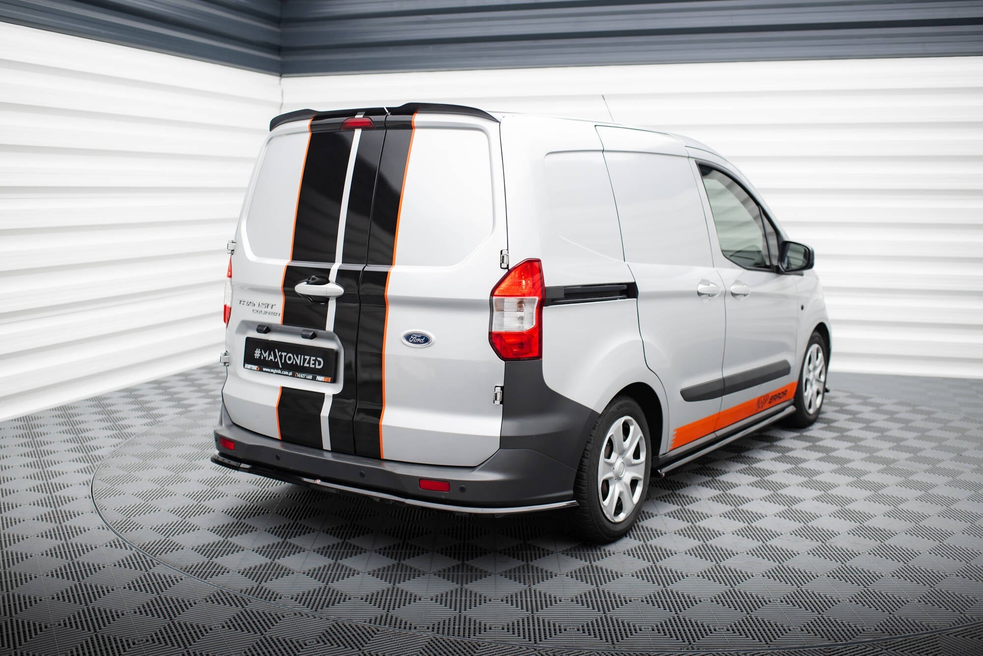 Maxton Design - Spoiler für Ford Transit Courier Mk1 - Aerowerk.