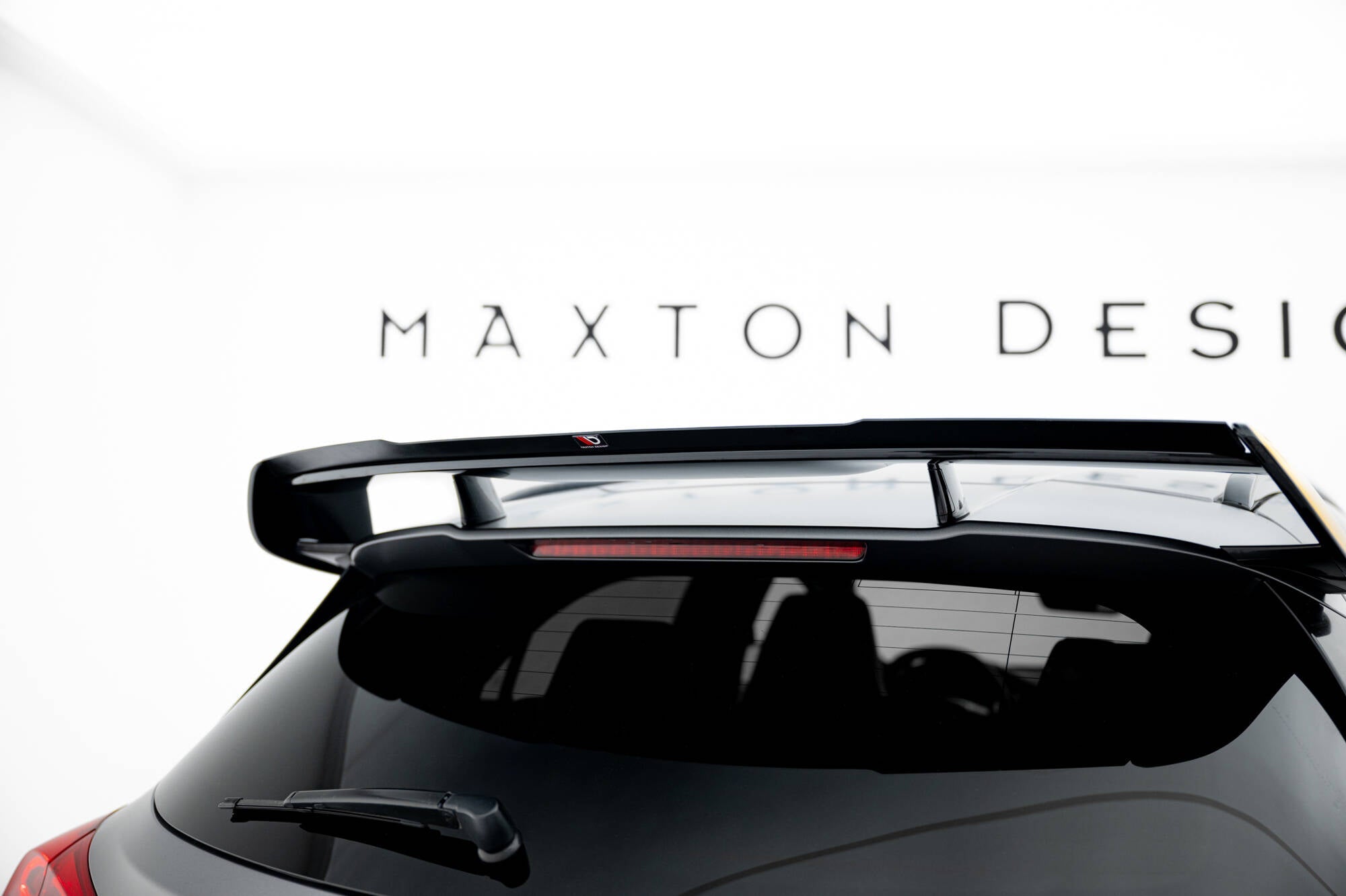 Maxton Design - Spoiler für Mercedes - Benz GLA 45 AMG - Aerowerk.