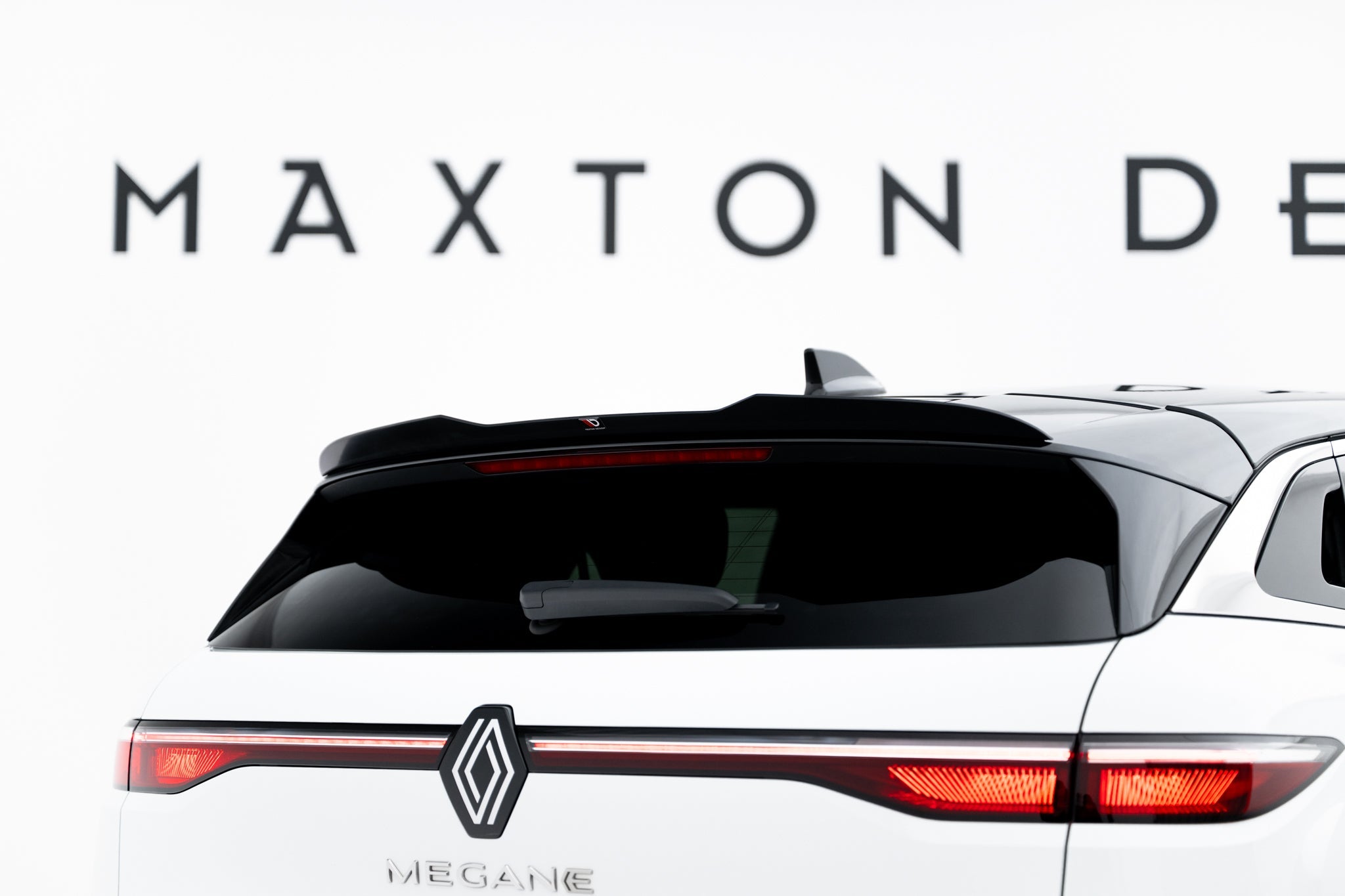 Maxton Design - Spoiler für Renault Megane E - Tech Electric Mk1 - Aerowerk.