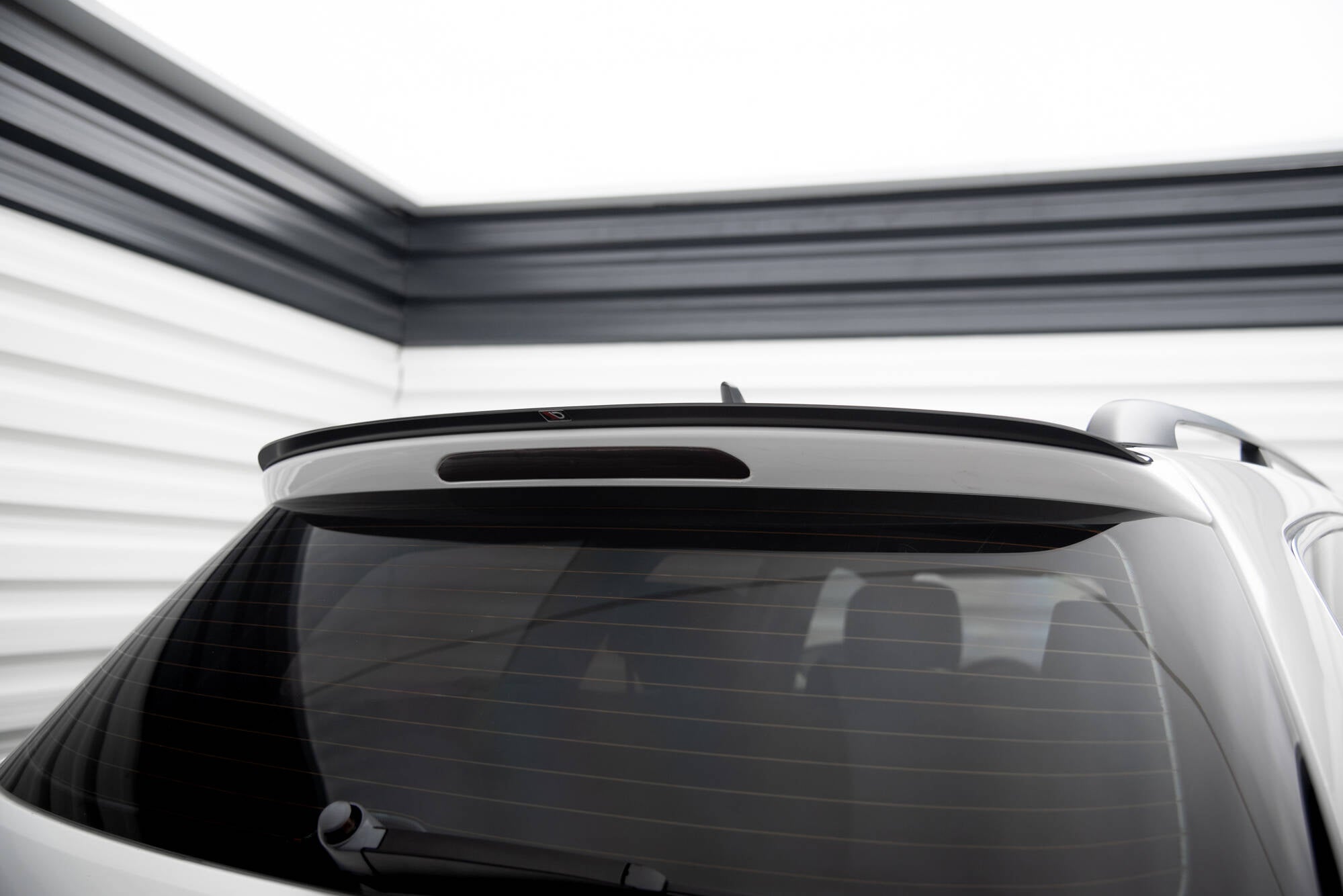 Maxton Design - Spoiler für VW Passat Variant B7 - Aerowerk.