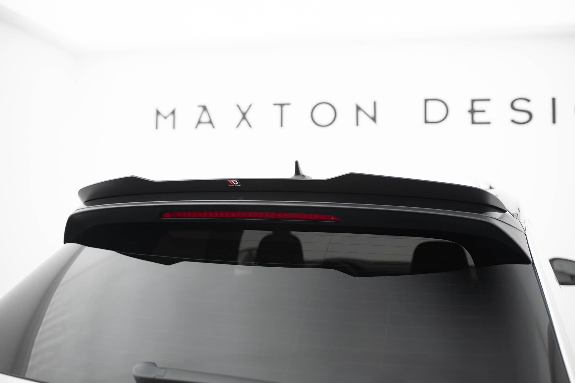 Maxton Design - Spoiler für VW T - Roc R / R - Line Mk1 - Aerowerk.