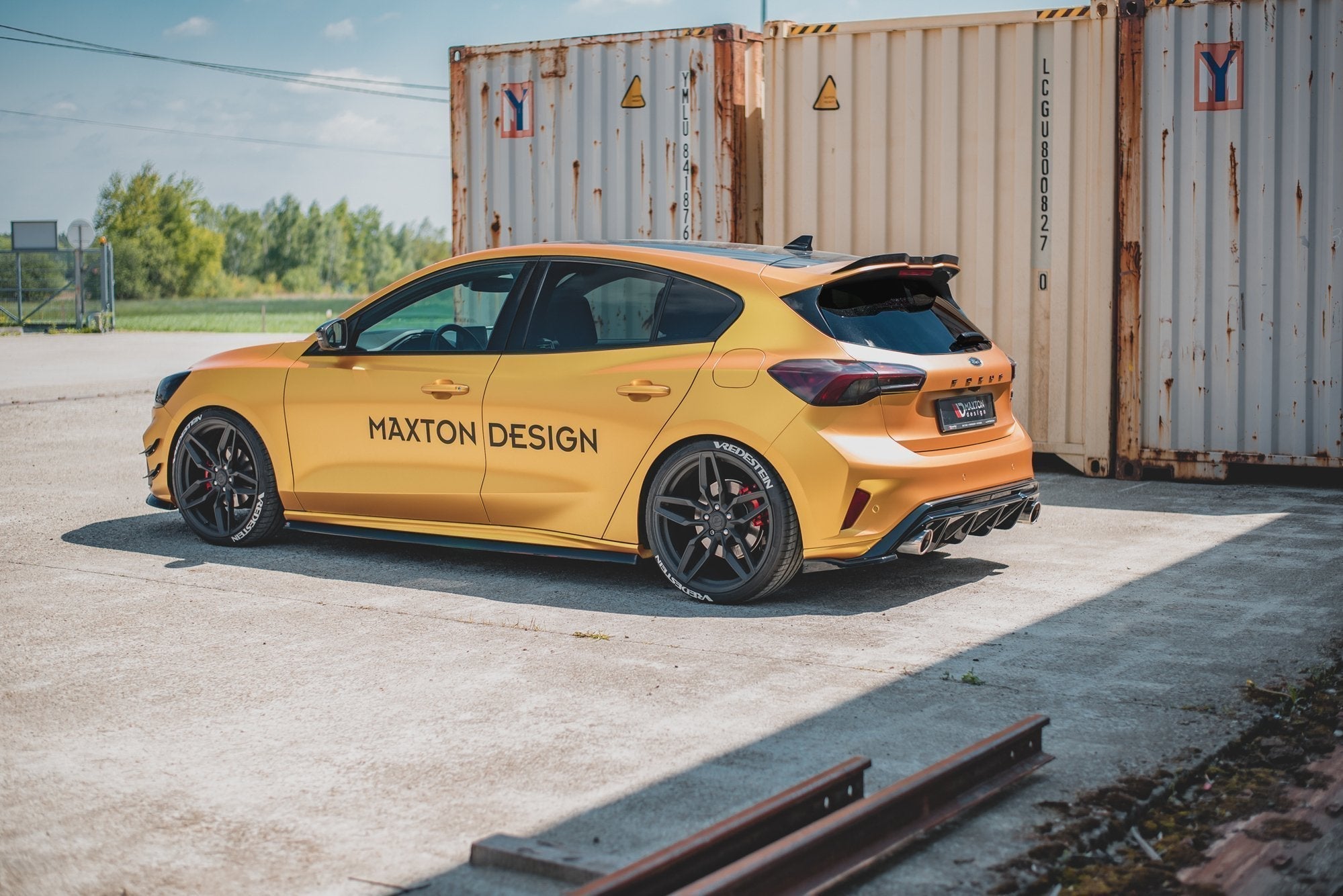 Maxton Design - Spoiler V1 für Ford Focus Hatchback ST Mk4 - Aerowerk.