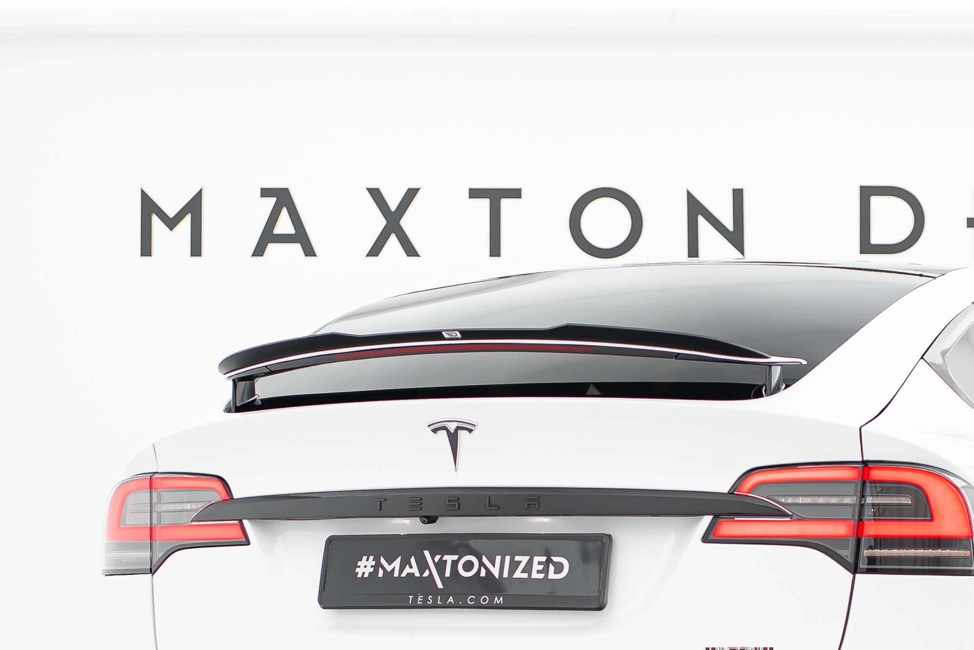 Maxton Design - Spoiler V1 für TESLA MODEL X - Aerowerk.