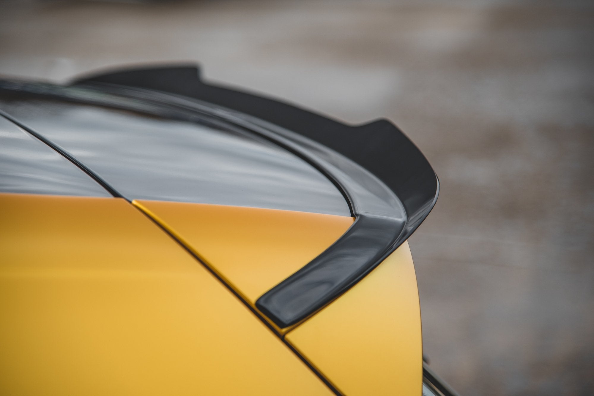 Maxton Design - Spoiler V2 für VW Golf Mk8 Facelift - Aerowerk.