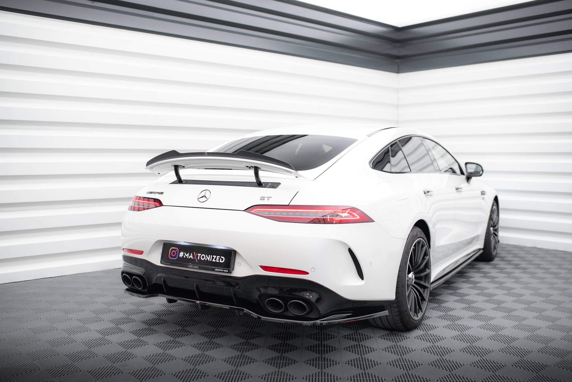 Maxton Design - Spoiler V8 für Mercedes - AMG GT 53 / 43 Package 4 Door - Coupe - Aerowerk.