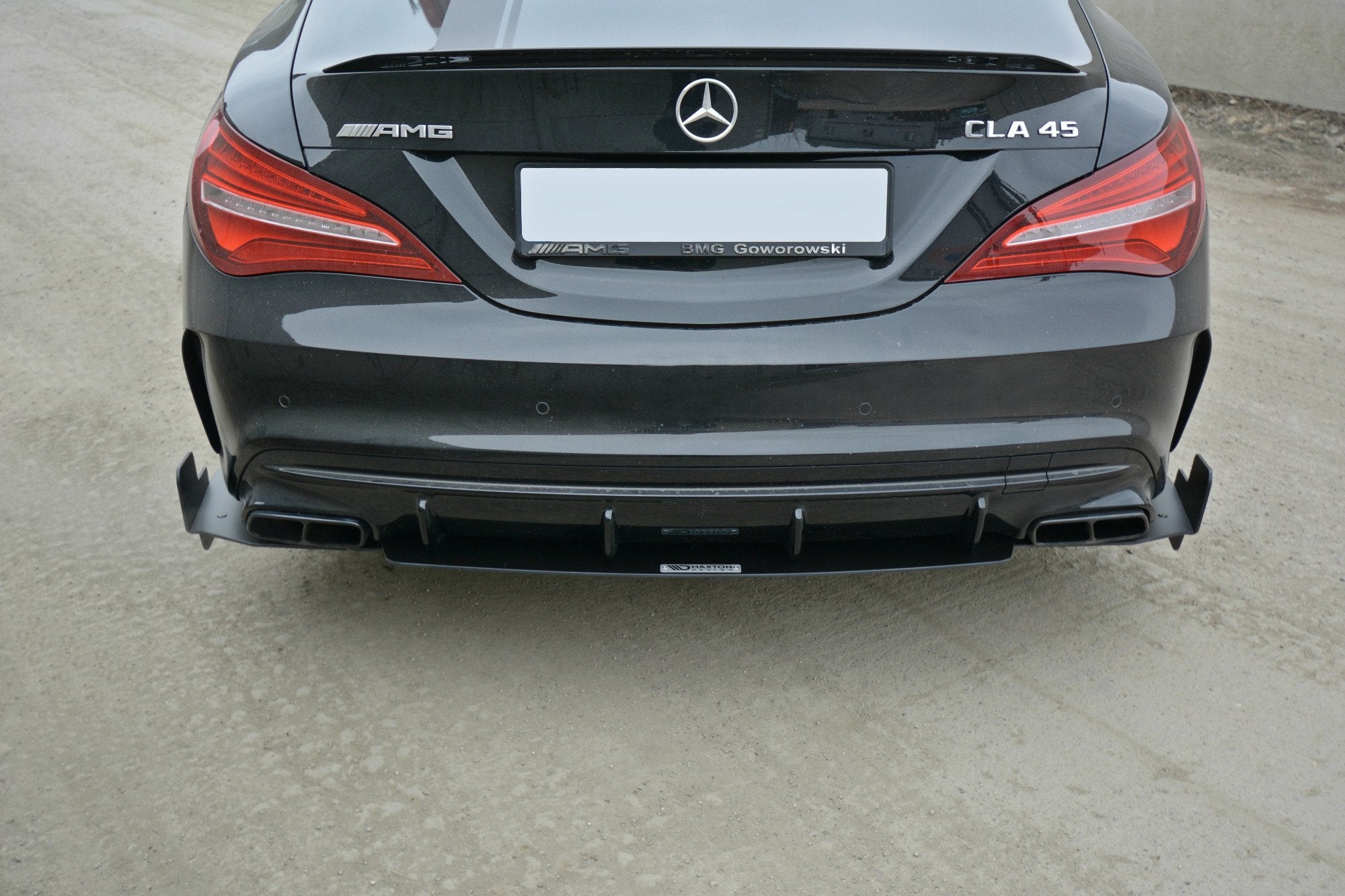 Maxton Design - SPORT Heck Ansatz Flaps Diffusor für Mercedes CLA A45 AMG C117 Facelift - Aerowerk.