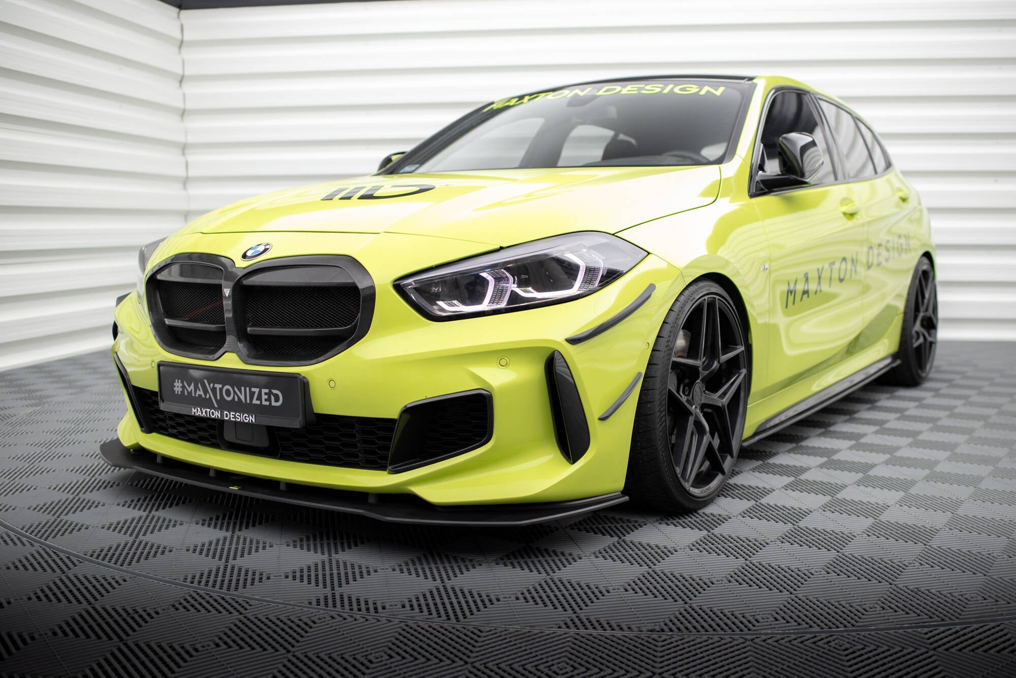 Maxton Design - Stoßstangen Flaps Wings vorne Canards für BMW 1er M - Paket / M135i / 128ti F40 - Aerowerk.