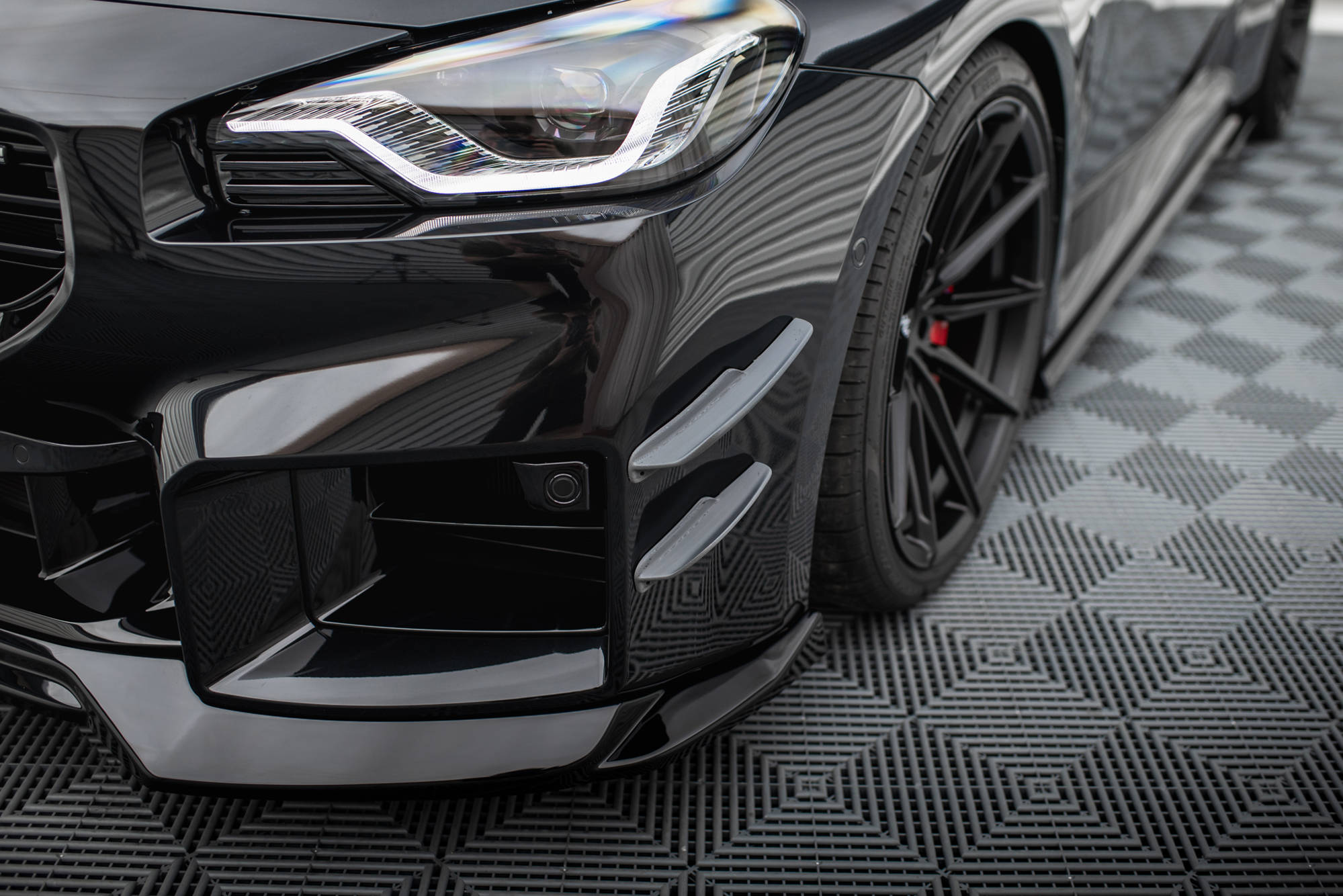 Maxton Design - Stoßstangen Flaps Wings vorne Canards für BMW M2 G87 - Aerowerk.
