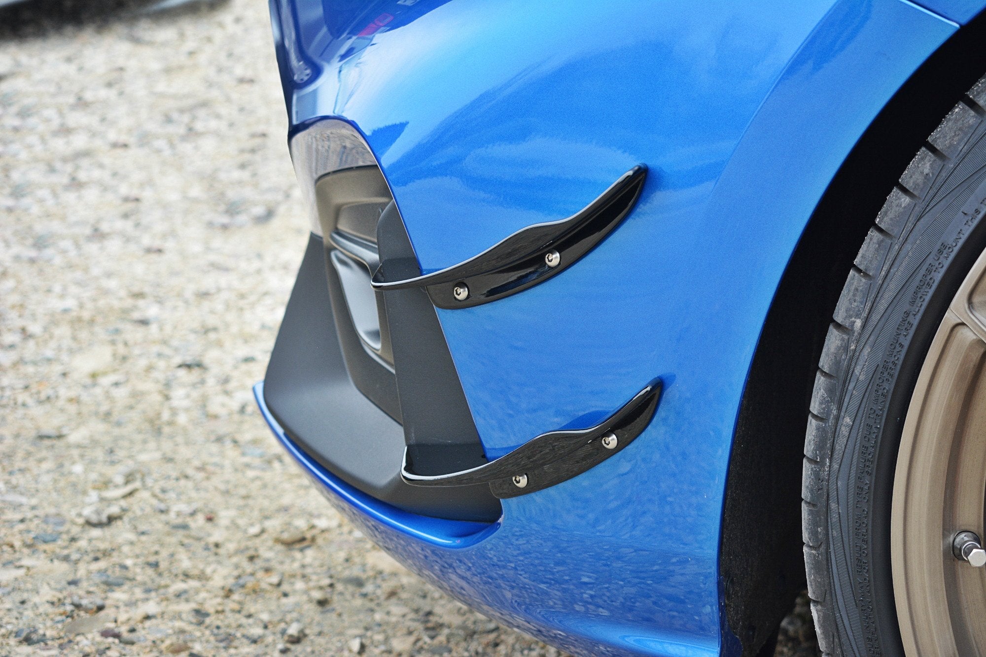 Maxton Design - Stoßstangen Flaps Wings vorne Canards für Ford Focus ST / ST - Line Mk4 - Aerowerk.
