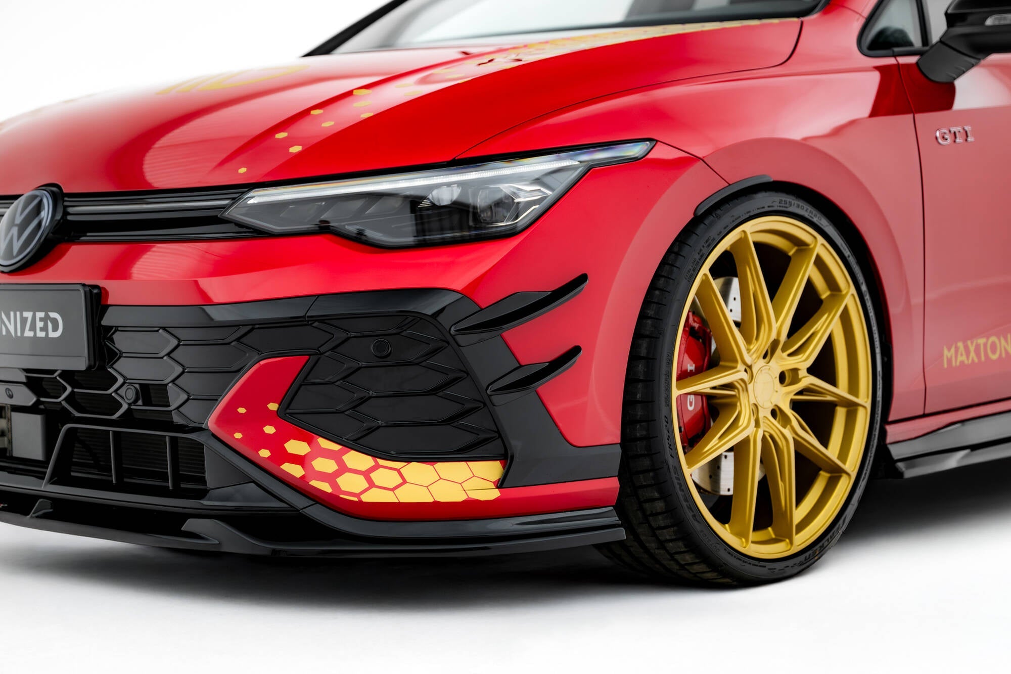 Maxton Design - Stoßstangen Flaps Wings vorne Canards für VW Golf GTI Clubsport Mk8 Facelift - Aerowerk.