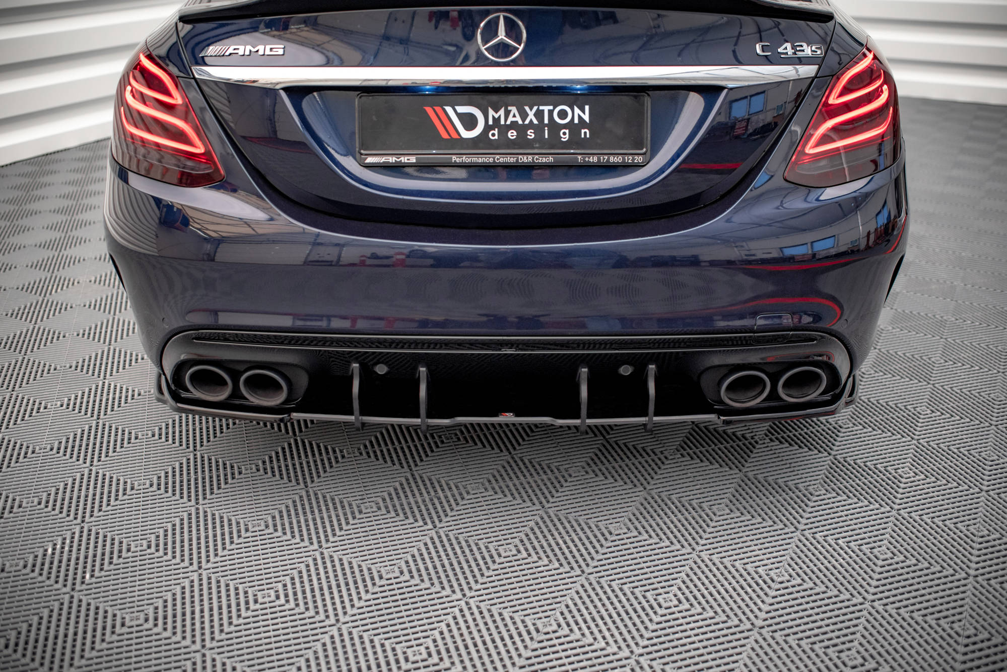 Maxton Design - Street Pro Diffusor für Mercedes - AMG C 43 Limousine / Kombi W205 / S205 Facelift - Aerowerk.