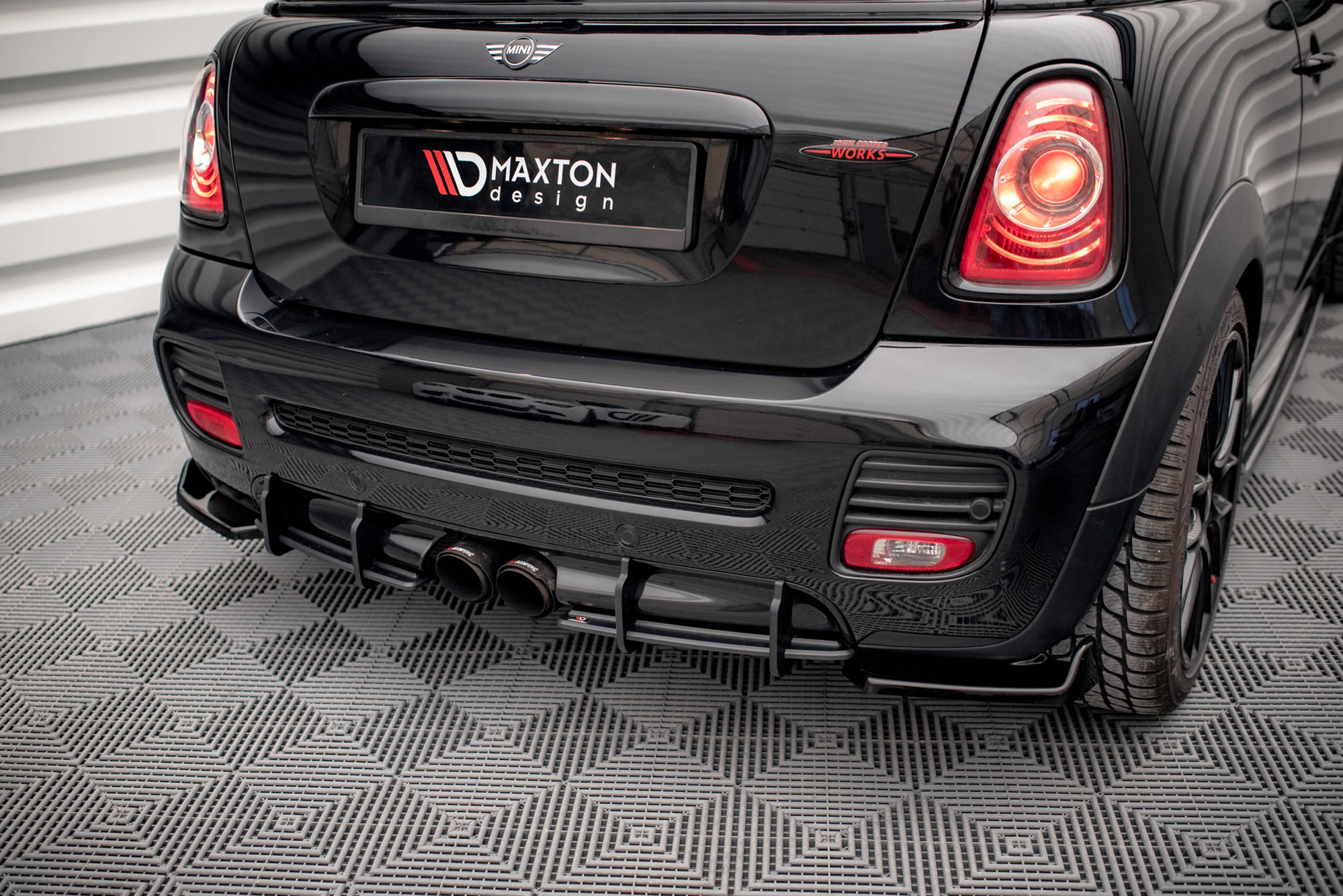 Maxton Design - Street Pro Diffusor für Mini Cooper John Cooper Works R56 - Aerowerk.