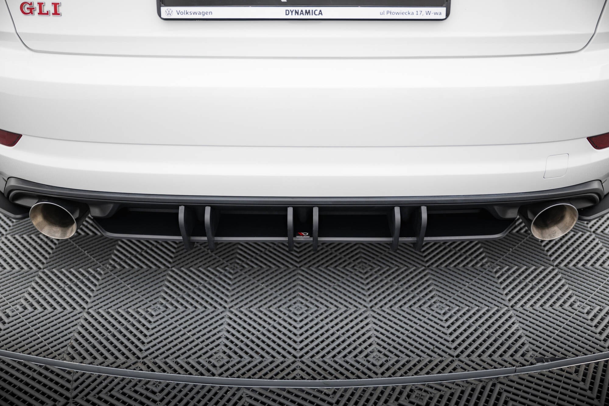 Maxton Design - Street Pro Diffusor für Volkswagen Jetta GLI Mk7 - Aerowerk.