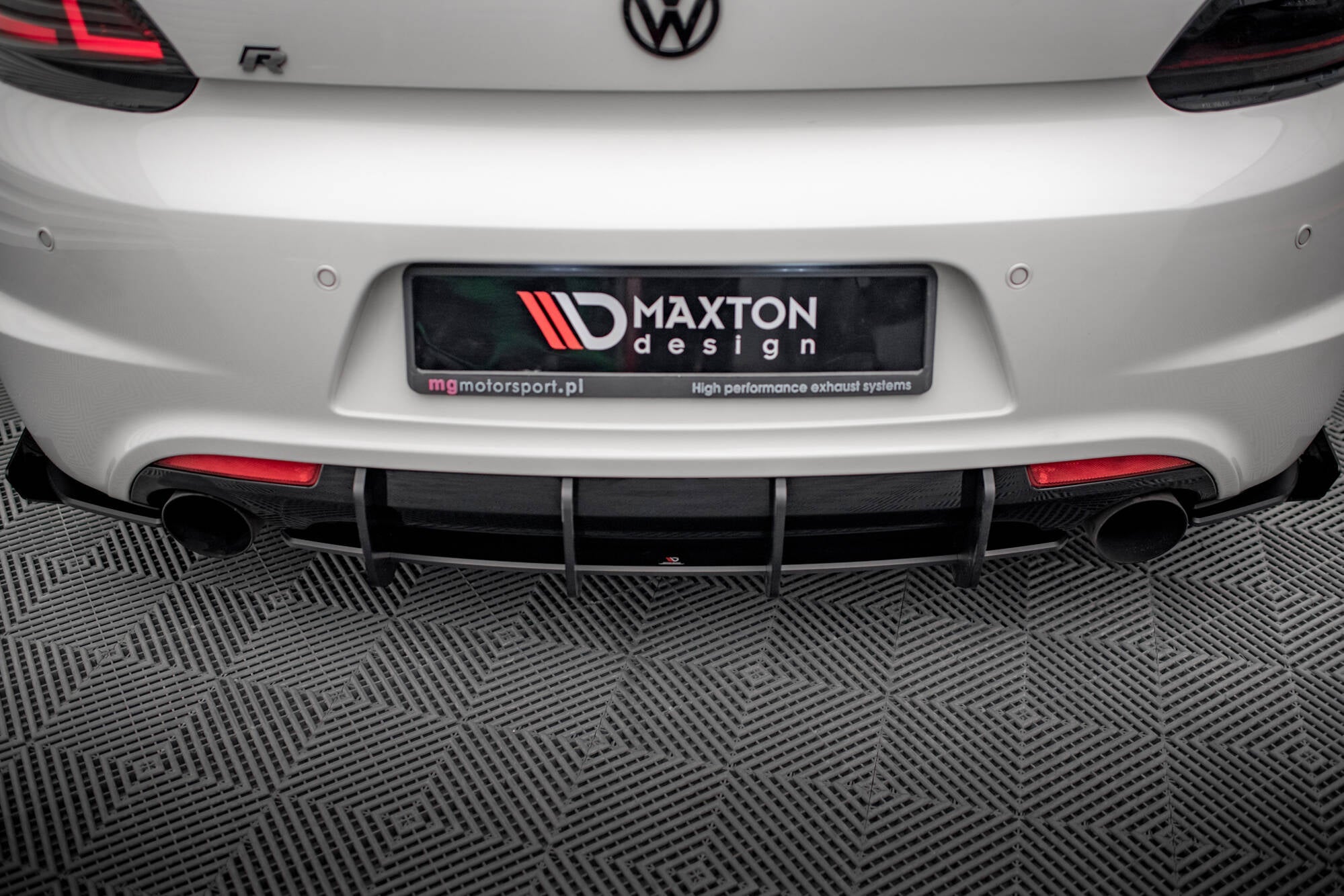 Maxton Design - Street Pro Diffusor für Volkswagen Scirocco R Mk3 - Aerowerk.
