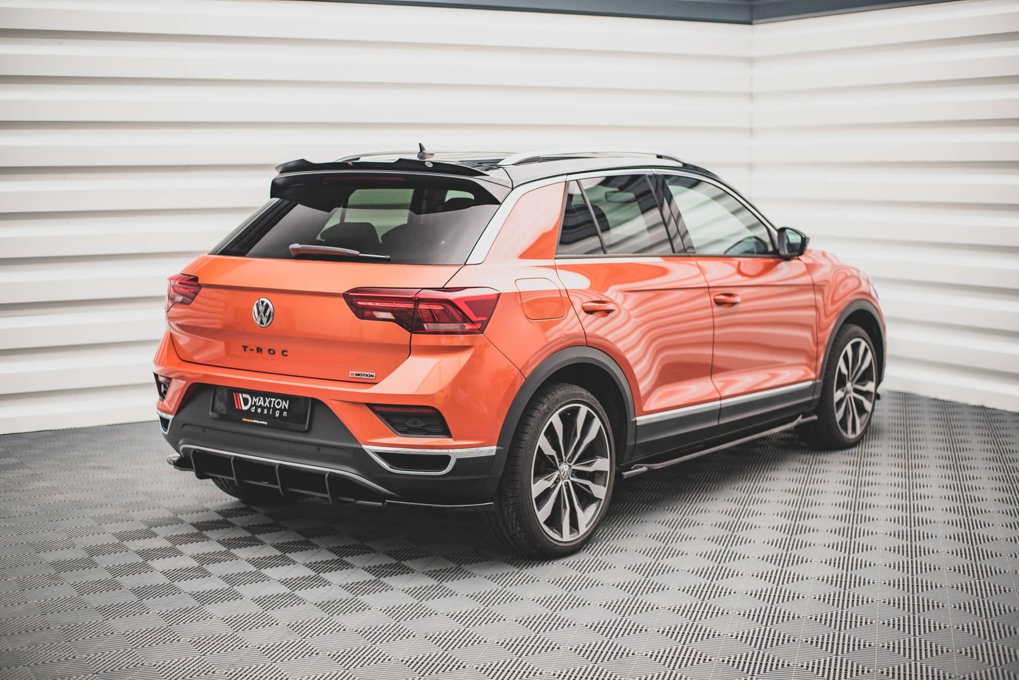 Maxton Design - Street Pro Diffusor für Volkswagen T - Roc Mk1 - Aerowerk.