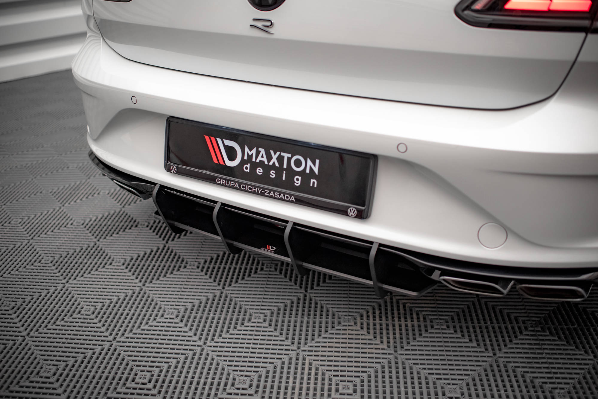 Maxton Design - Street Pro Diffusor für VW Arteon R - Aerowerk.
