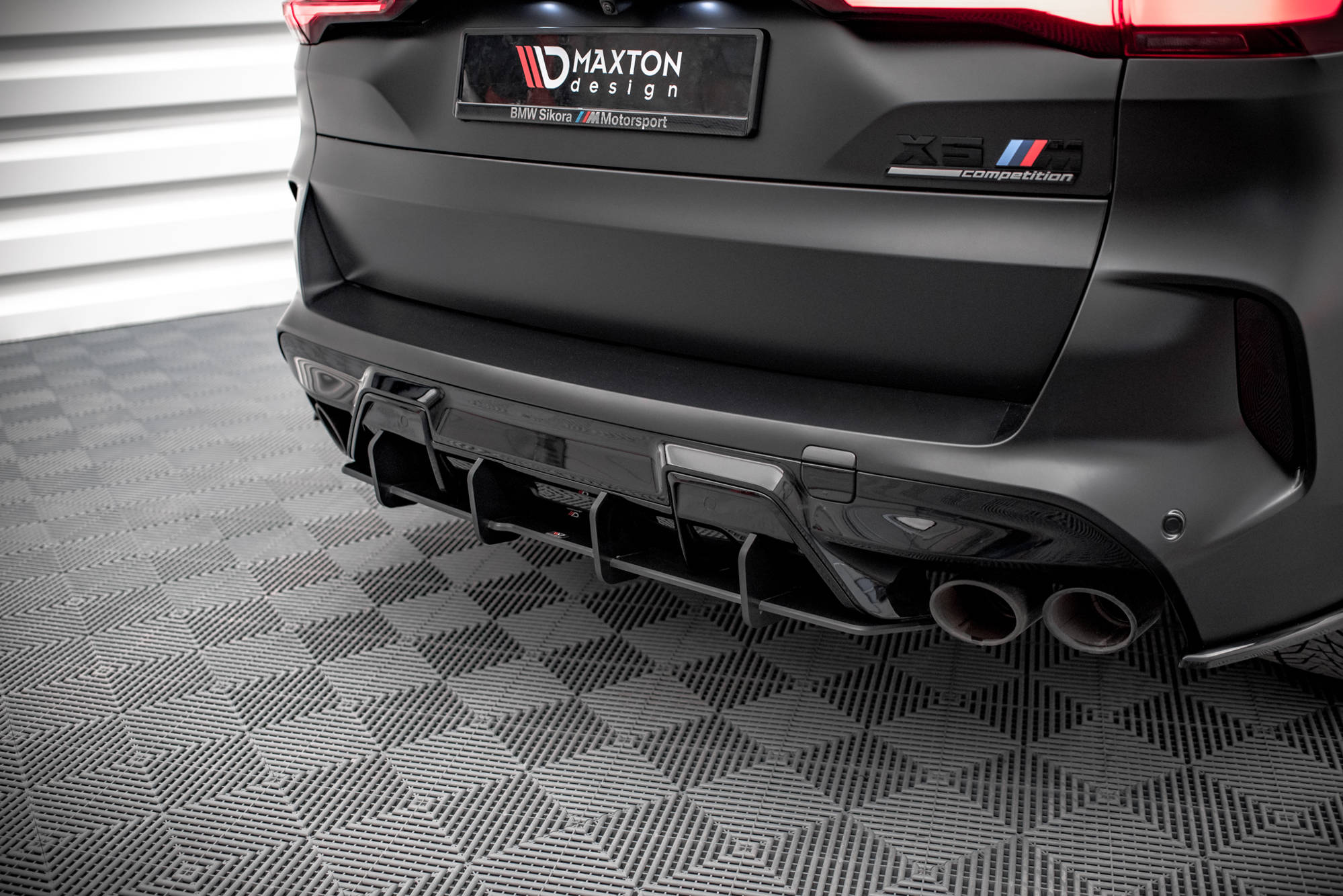 Maxton Design - Street Pro Diffusor Heckschürze für BMW X5M F95 - Aerowerk.