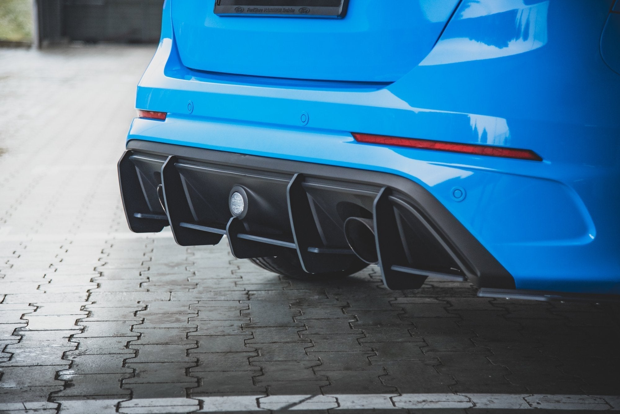 Maxton Design - Street Pro Diffusor V1 für Ford Focus RS Mk3 - Aerowerk.